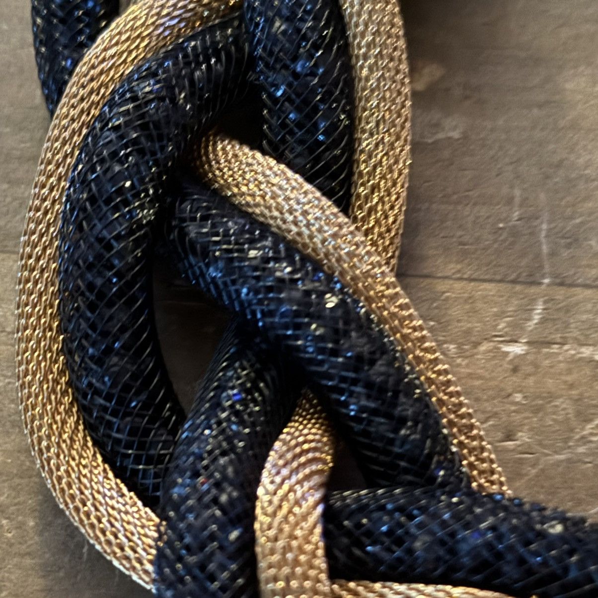 Other Chunky black and gold mesh tube braided necklace Size ONE SIZE - 5 Thumbnail