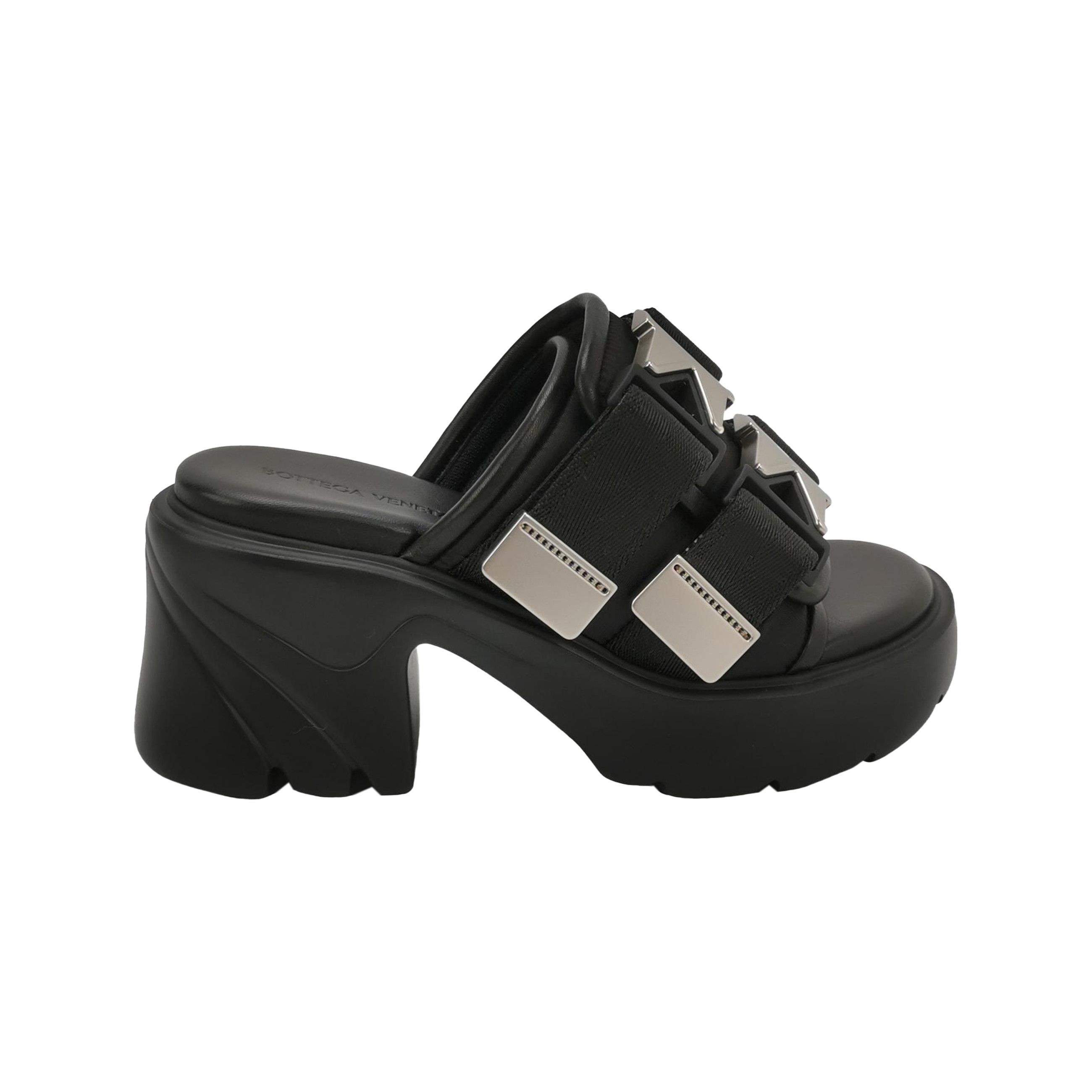 Bottega Veneta Bottega Veneta Women 6 Sandals Size US 6 / IT 36 - 1 Thumbnail