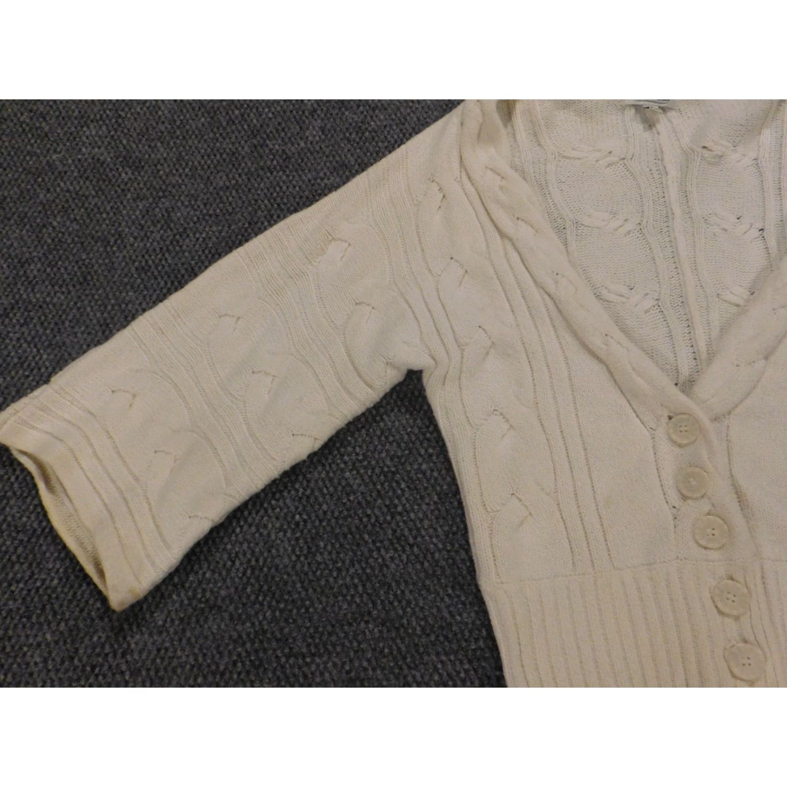 Coldwater Creek Coldwater Creek Womens Sweater Small Beige Pullover Cardigan Open V-Neck 3/4 Sleeve Knit Classic Mens Women Girls Size S / US 4 / IT 40 - 3 Thumbnail