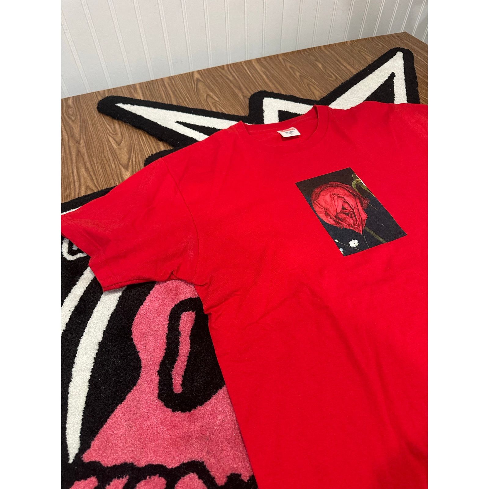 Supreme Supreme Akari Rose Tee – Red – Size Large Size US L / EU 52-54 / 3 - 6 Thumbnail