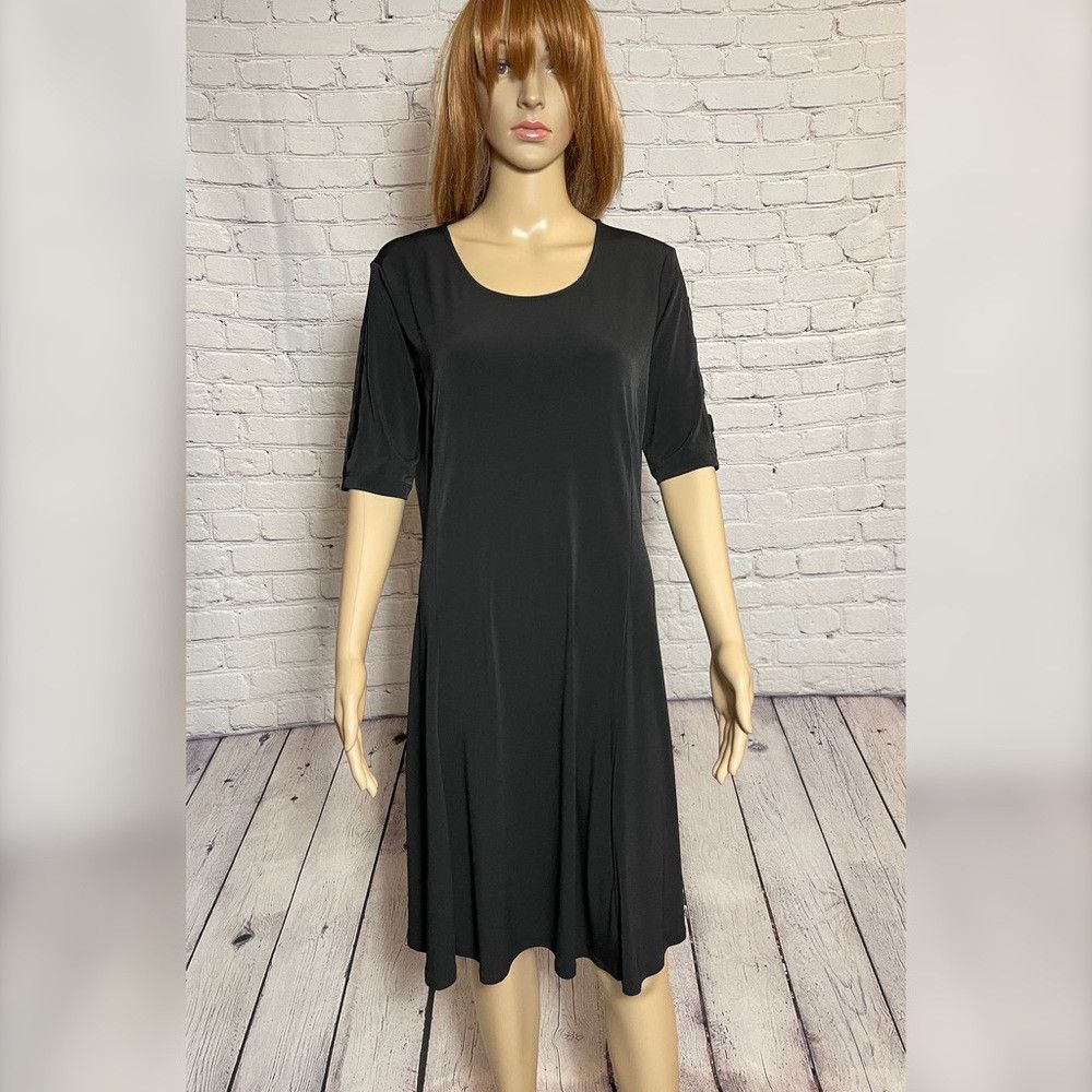 Other Susan Graver Liquid Knit Black Dress with Banded Split Elbo Size S / US 4 / IT 40 - 1 Thumbnail