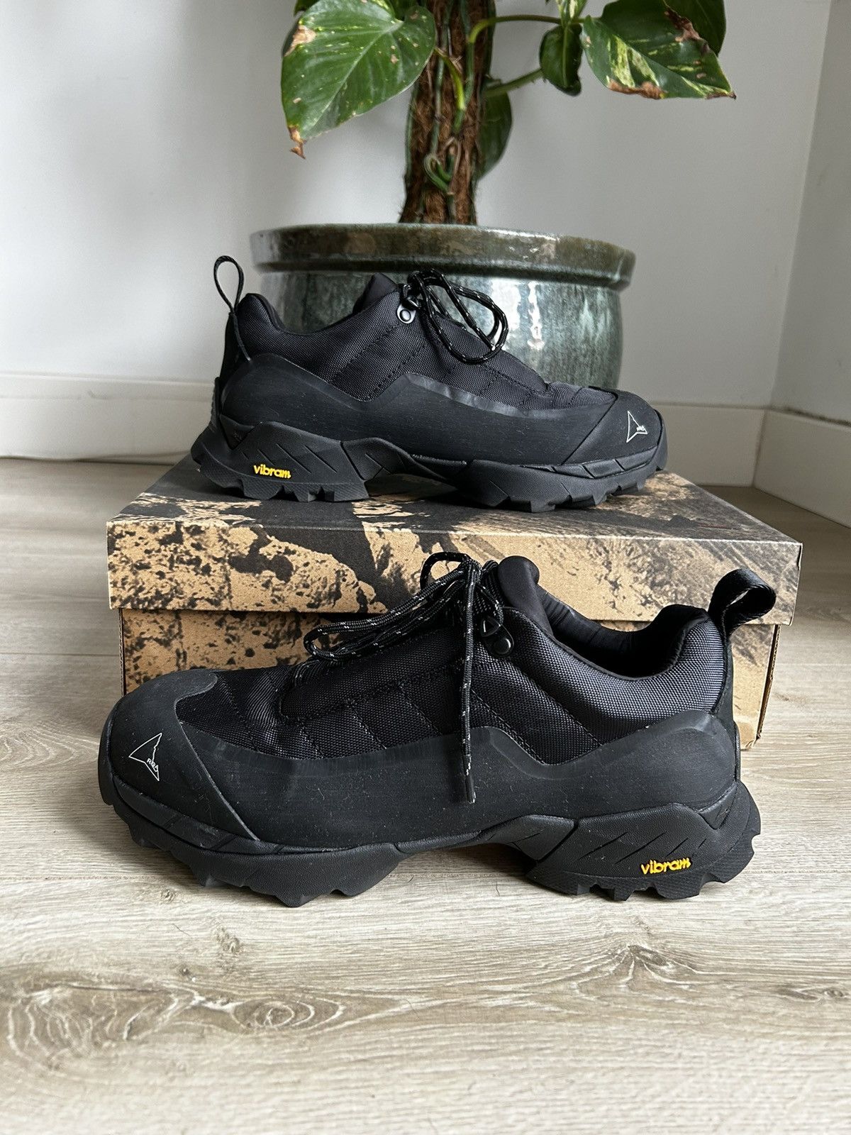 image of Roa Katharina / Black / Us9 Shoes, Men's