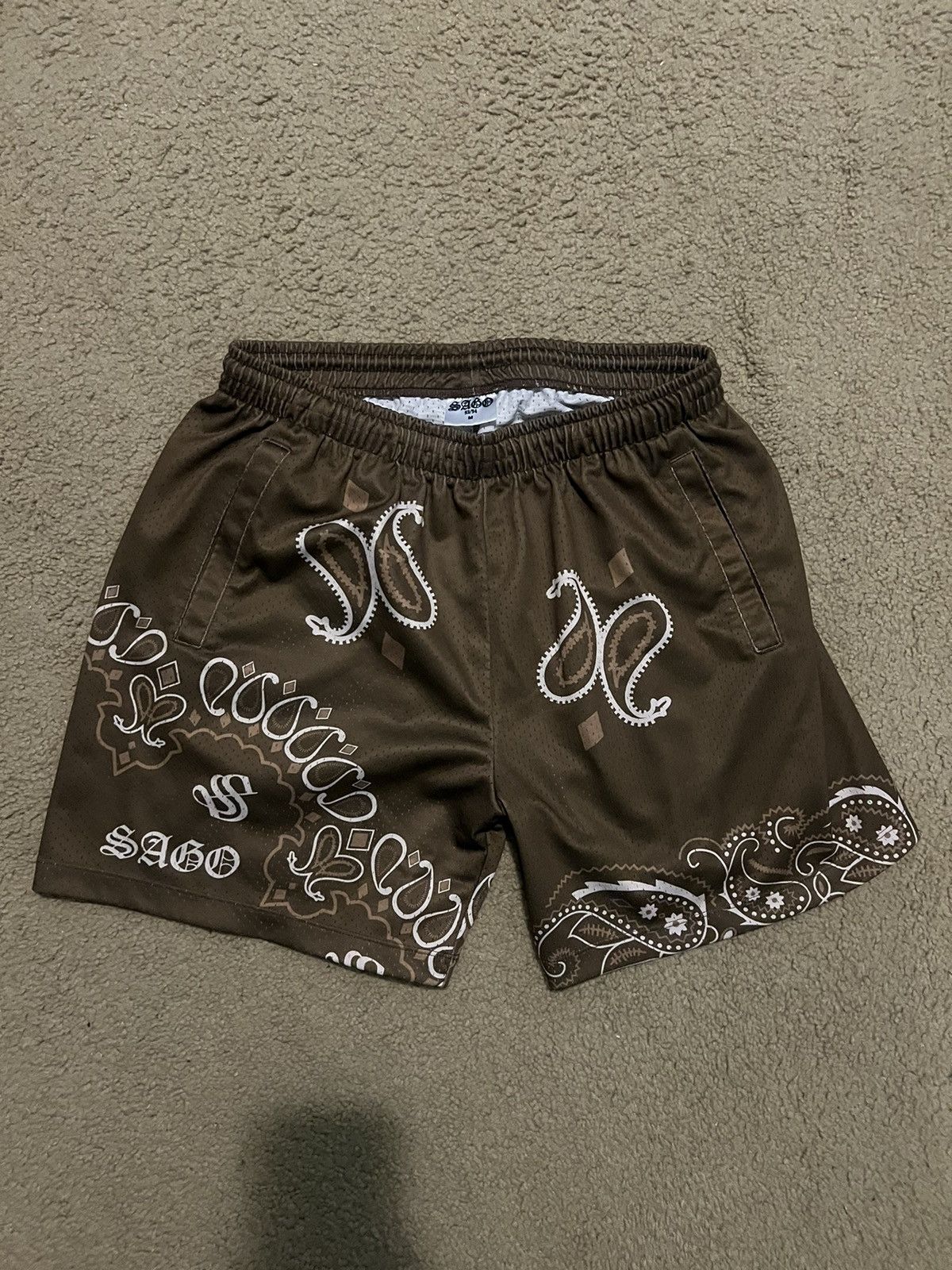 Sago sold studio green paisley bandana shorts size small worn once