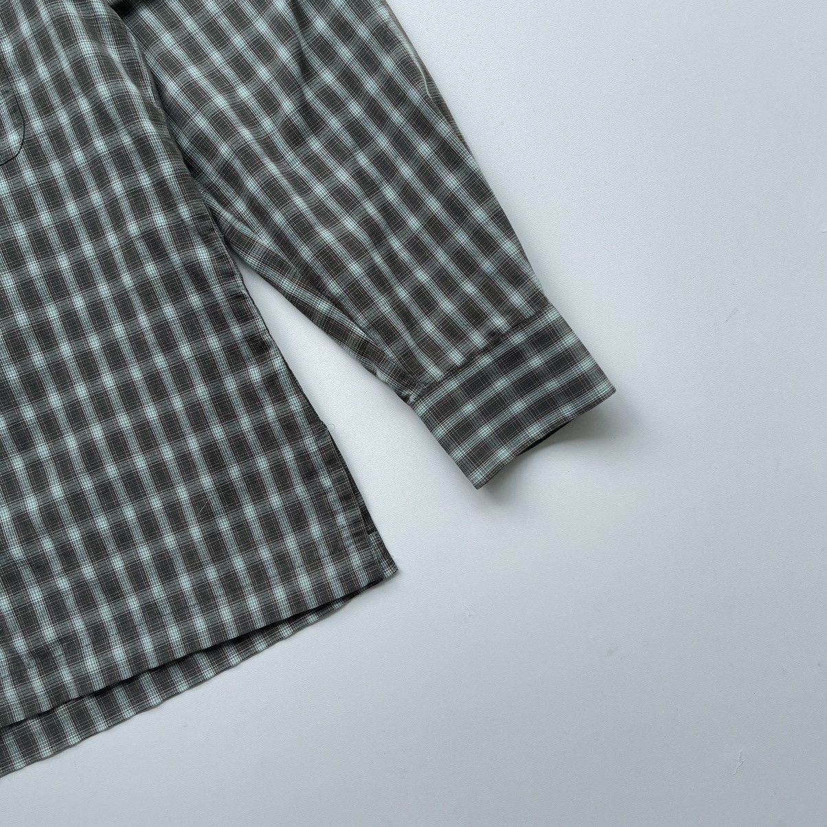 Barbour × Vintage Barbour Vintage Nylon Tartan Checked Pocket Button Ups Shirt Size US M / EU 48-50 / 2 - 4 Thumbnail