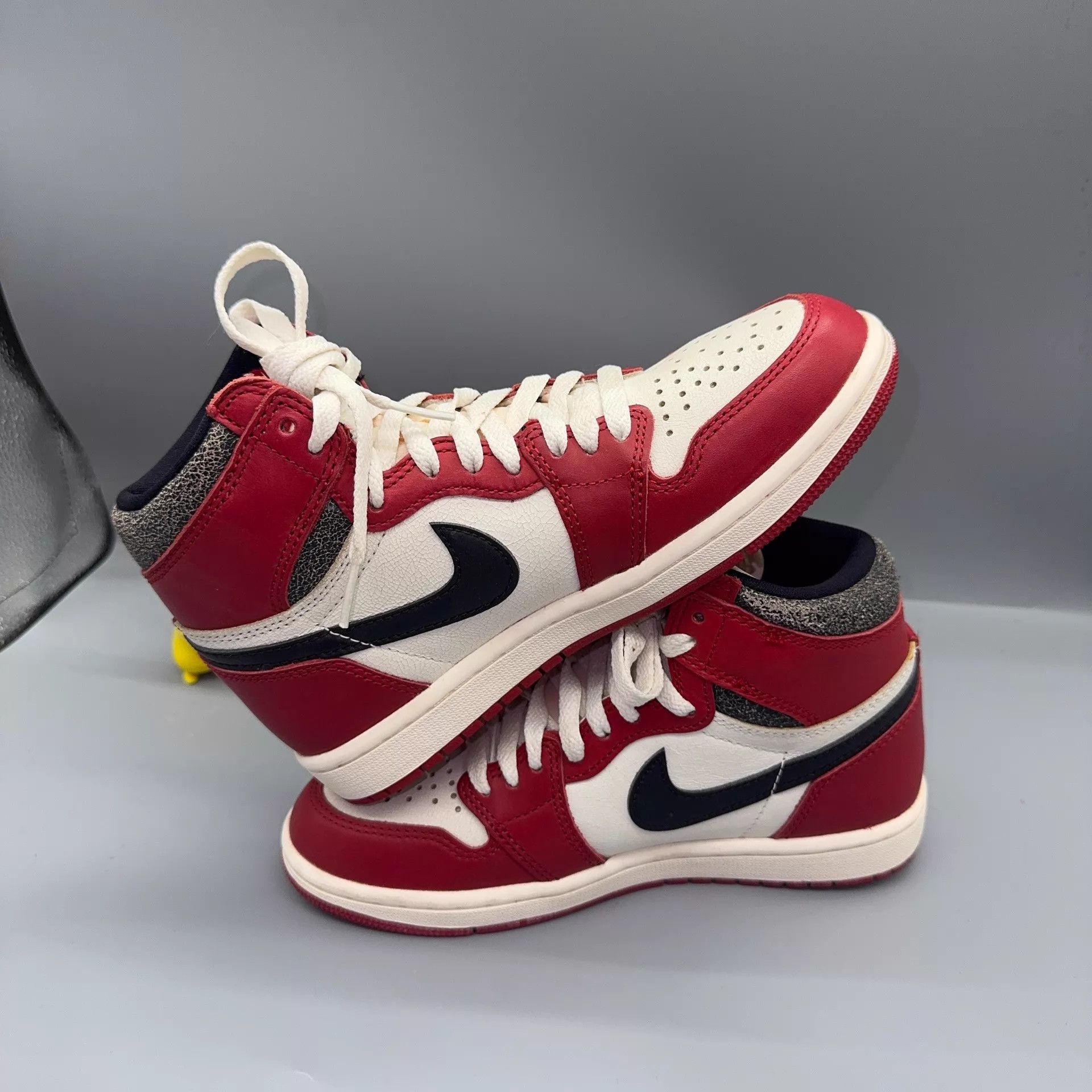 Nike Jordan AJ1 Chicago White Red Size 36 Size US 5.5 / IT 35.5 - 6 Thumbnail