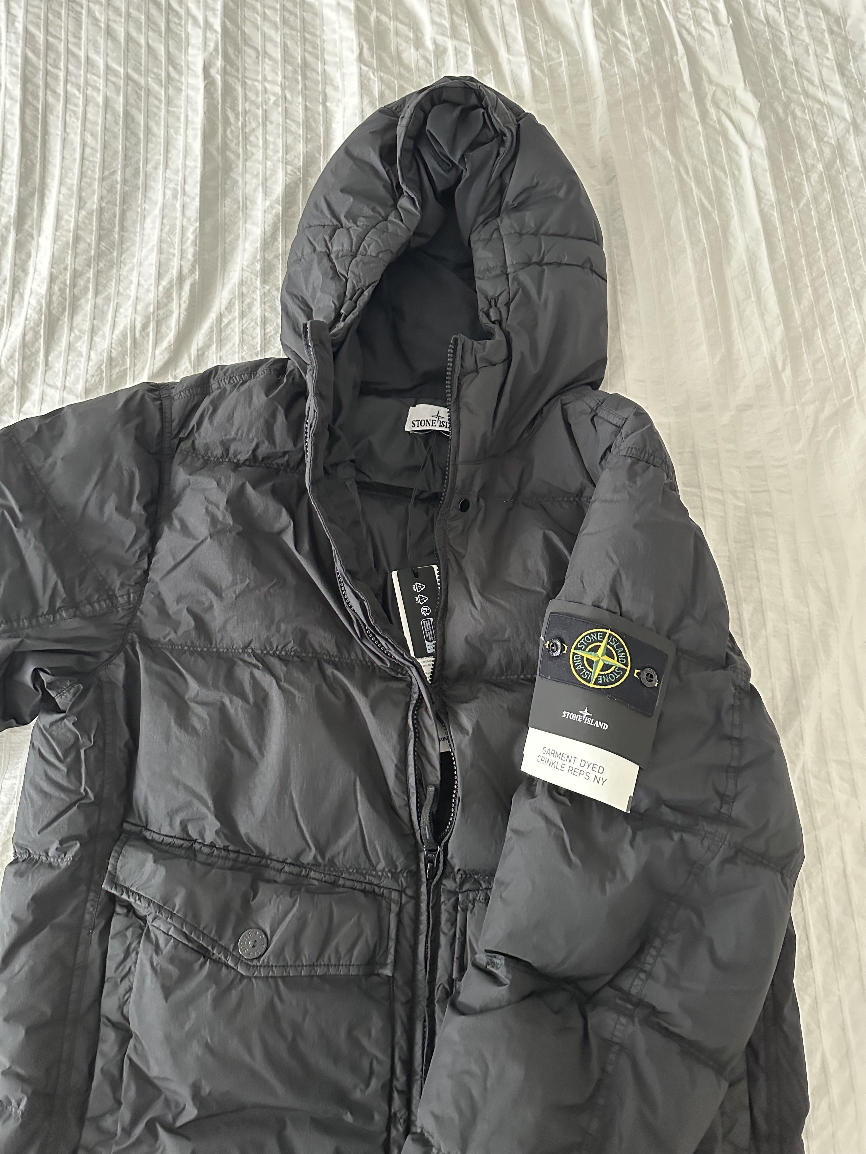 Stone Island 4100011 Crinkle Reps NY Size US L / EU 52-54 / 3 - 1 Thumbnail