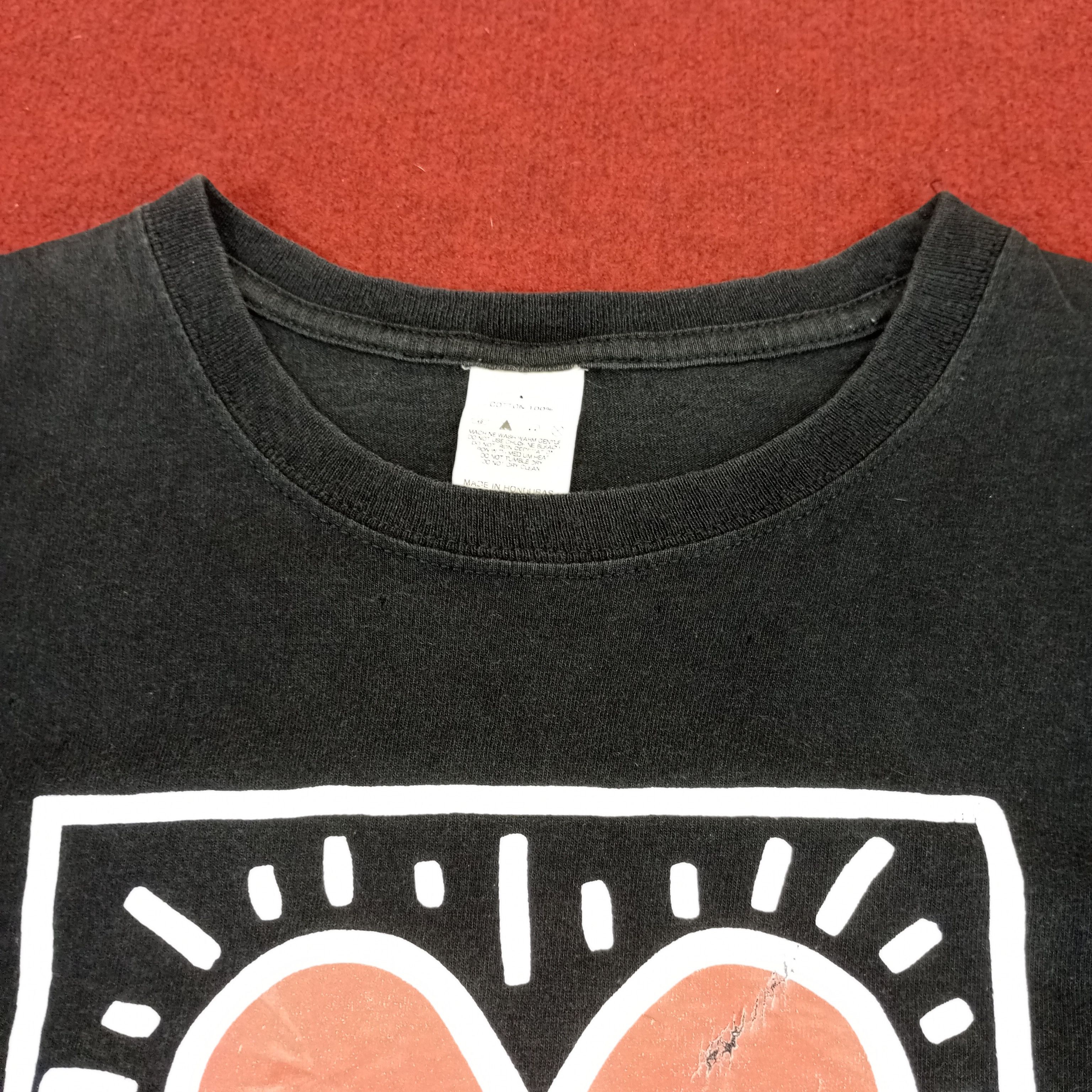 Keith Haring × Vintage Keith Haring Skateboard Streetwear Art Style Tshirt Size US M / EU 48-50 / 2 - 5 Thumbnail