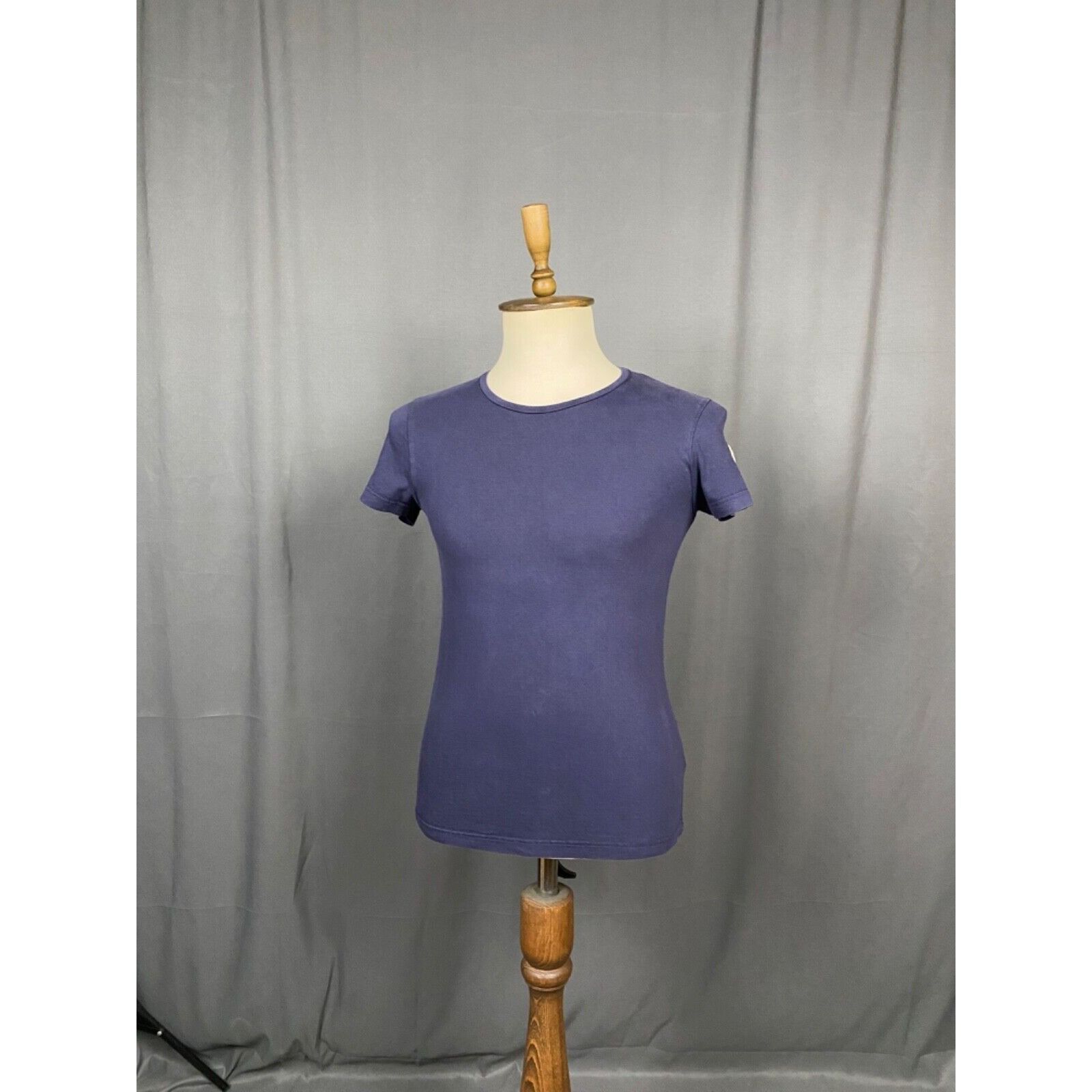 Moncler Moncler Giroccolo Small Logo Men's Blue T-Shirt Size L Size US L / EU 52-54 / 3 - 2 Thumbnail