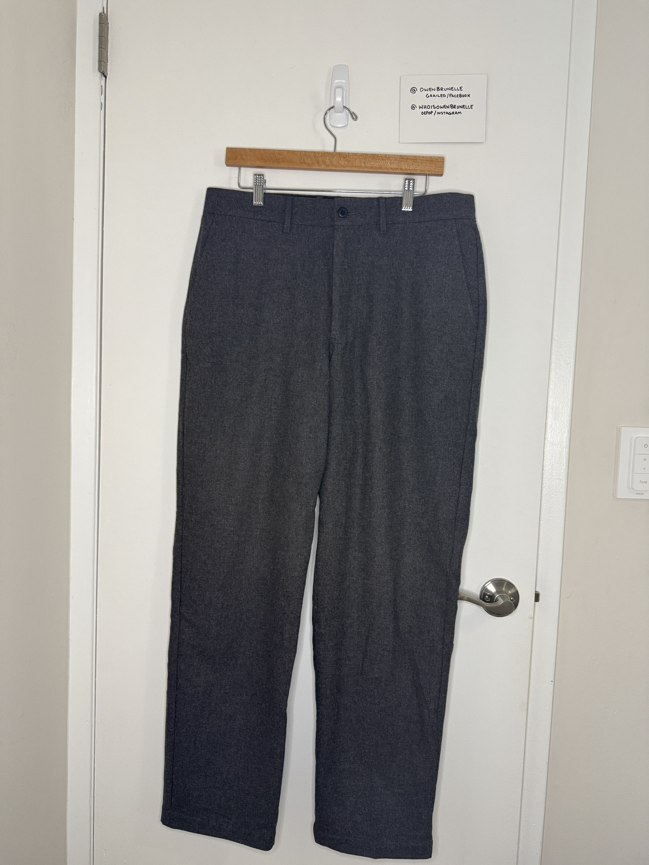 J.Crew J.Crew Wool Dress Trousers 33x32 Charcoal Gray Size US 33 - 1 Thumbnail