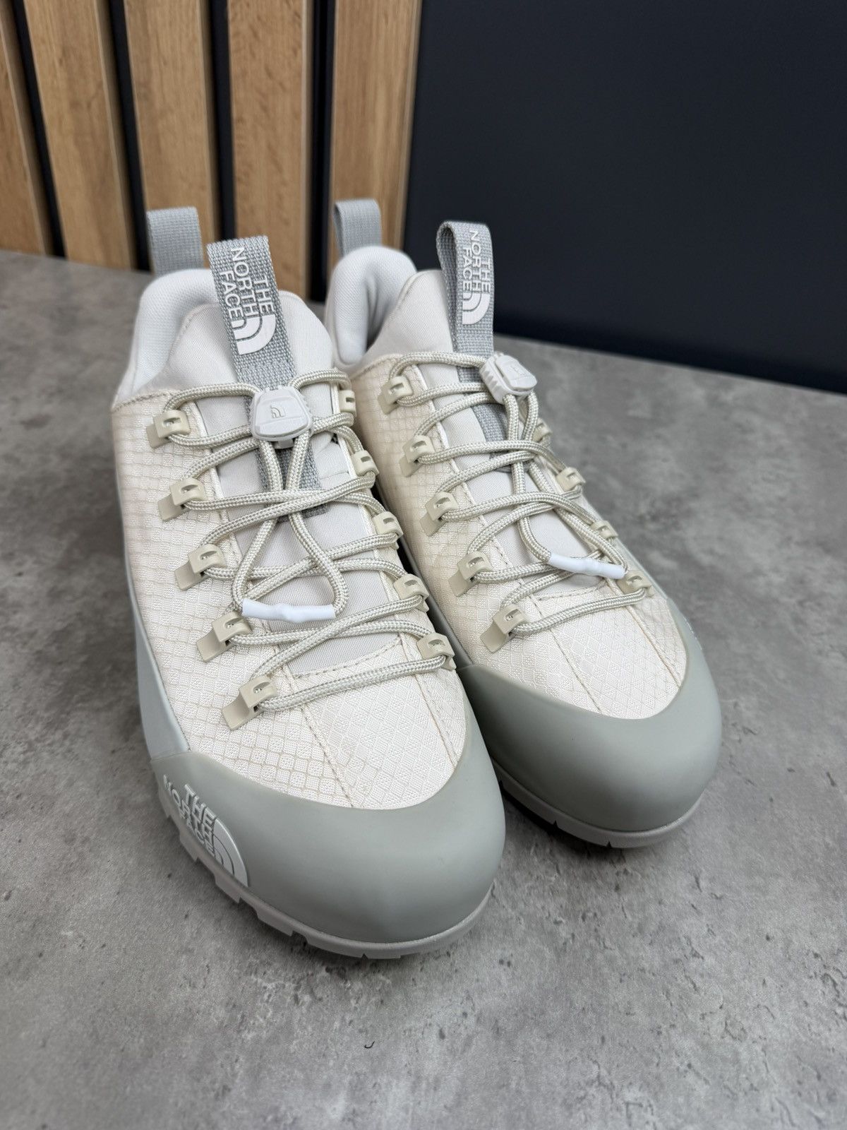 The North Face The North Face Glenclyffe Low Beige Sneakers US 9 Size US 9 / EU 42 - 4 Thumbnail