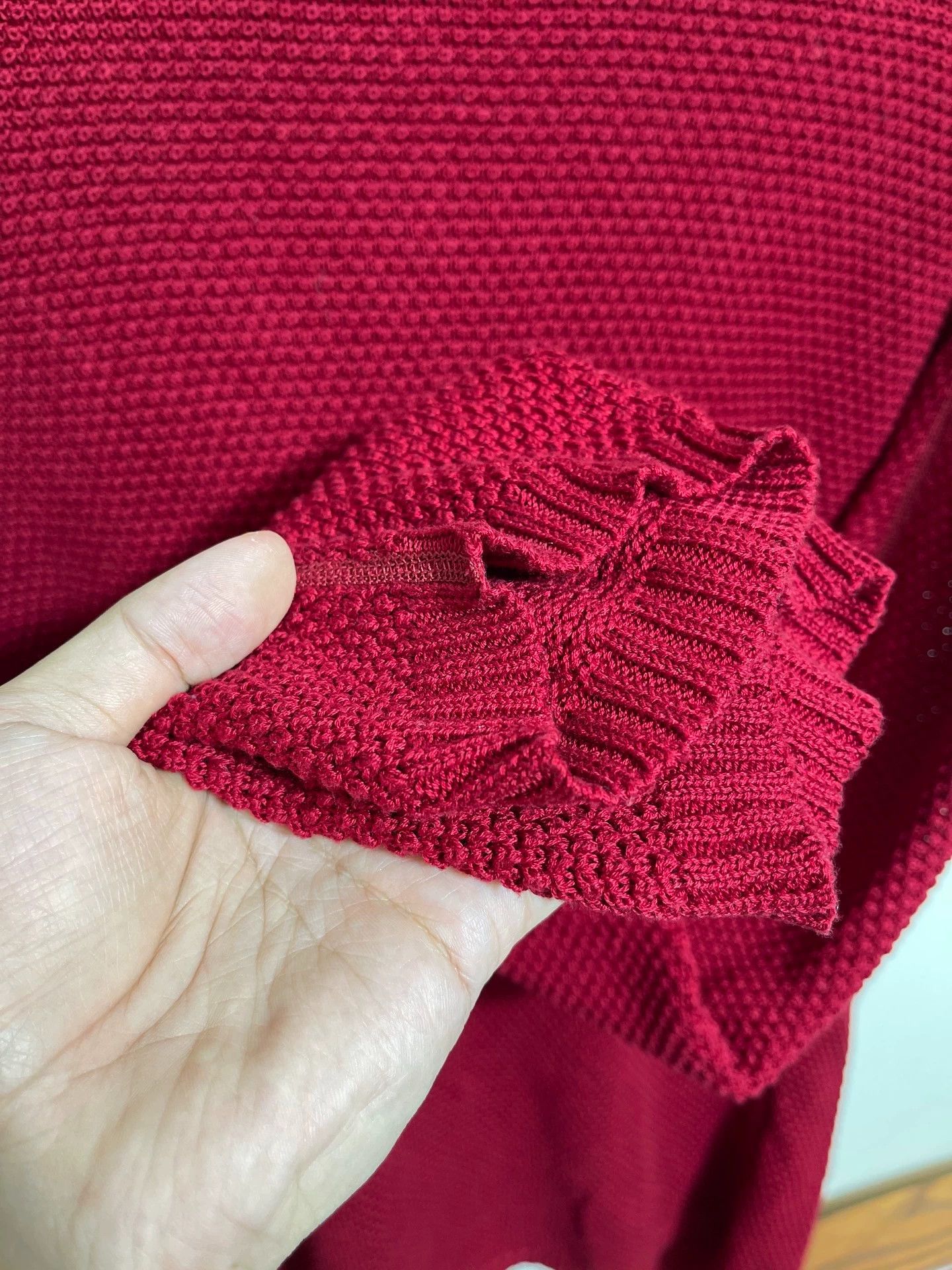 Giorgio Armani Giorgio Armani Burgundy Red Knit Sweater 48/50/52 Size US L / EU 52-54 / 3 - 5 Thumbnail