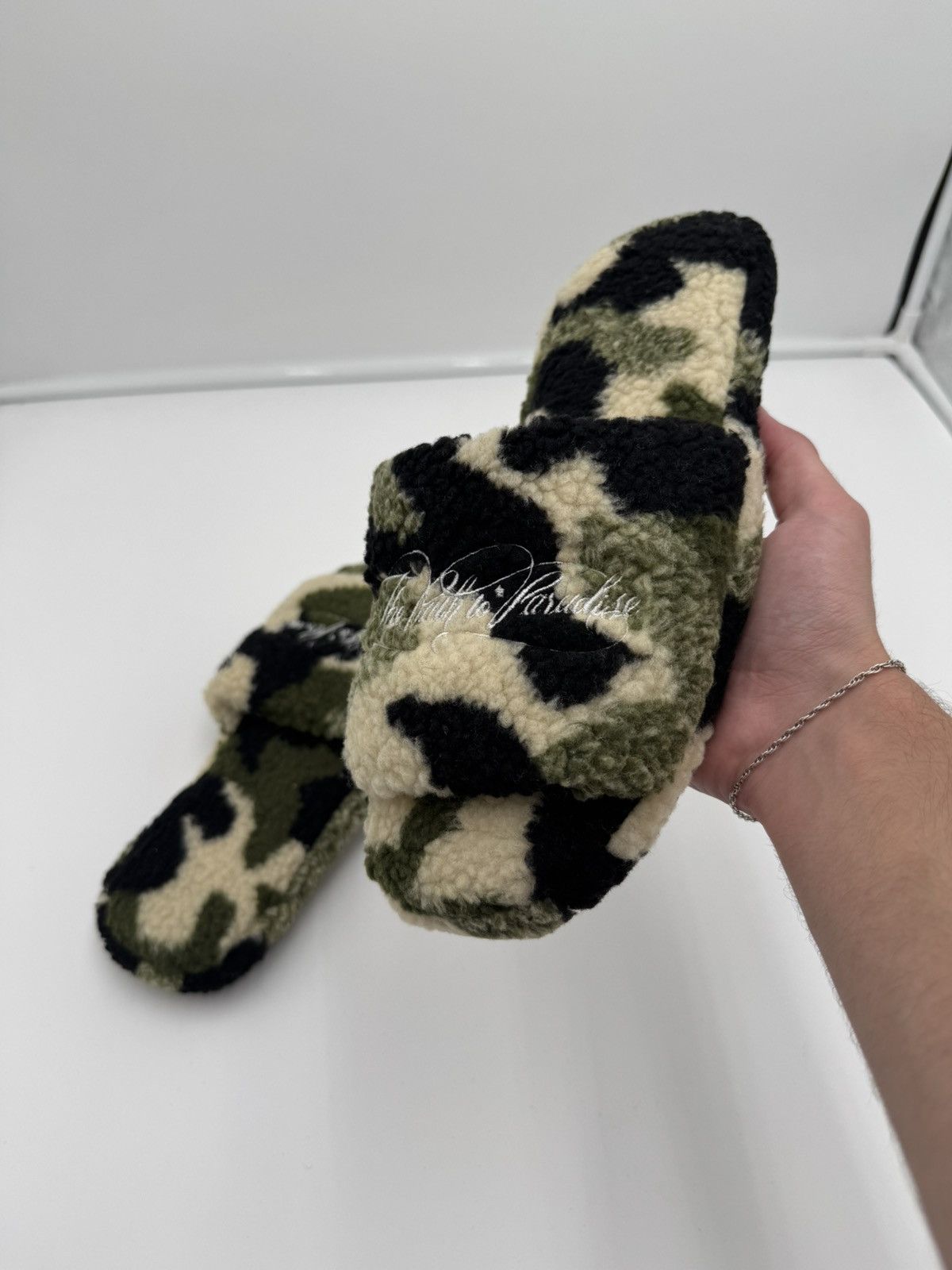 HELLSTAR Hellstar Camo The Path To Paradie P2P Slides Size US 10 / EU 43 - 1 Thumbnail