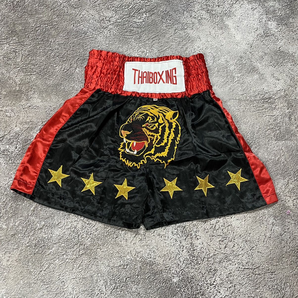 Vintage Vintage Y2K Thai Boxing Shorts Muay Thai Streetwear Faded 30 Size US 30 / EU 46 - 2 Thumbnail