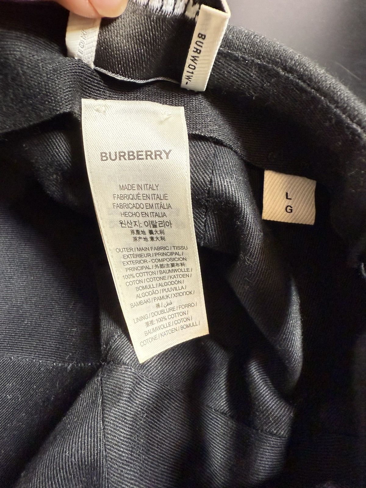Burberry Authentic Burberry Monogram Motif Cap Cotton Large Black Size 46 - 11 Thumbnail