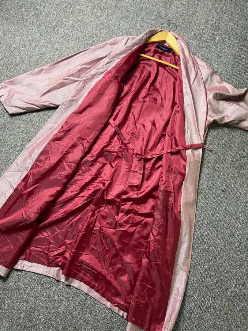 Burberry Burberry London Silk Outerwear Robe (185) Size US M / EU 48-50 / 2 - 8 Thumbnail