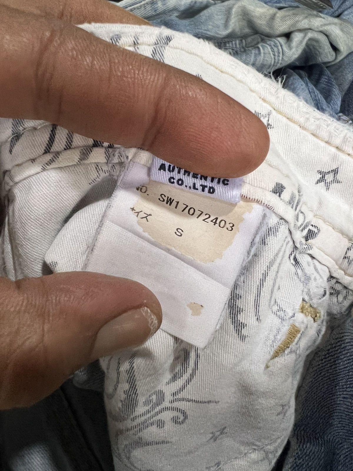 Other 🔥Vintage Cube Sugar Buckle Distressed Denim Size US 29 - 17 Thumbnail