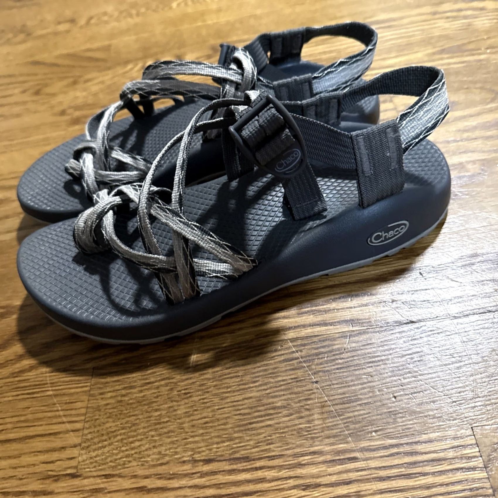 Chaco Chaco ZX/2 Z/X2 Classic Apex Gray Comfort Sandals Women Size 9 Gray Strappy Sandal Hiking Gorpcore Size US 9 / IT 39 - 3 Thumbnail