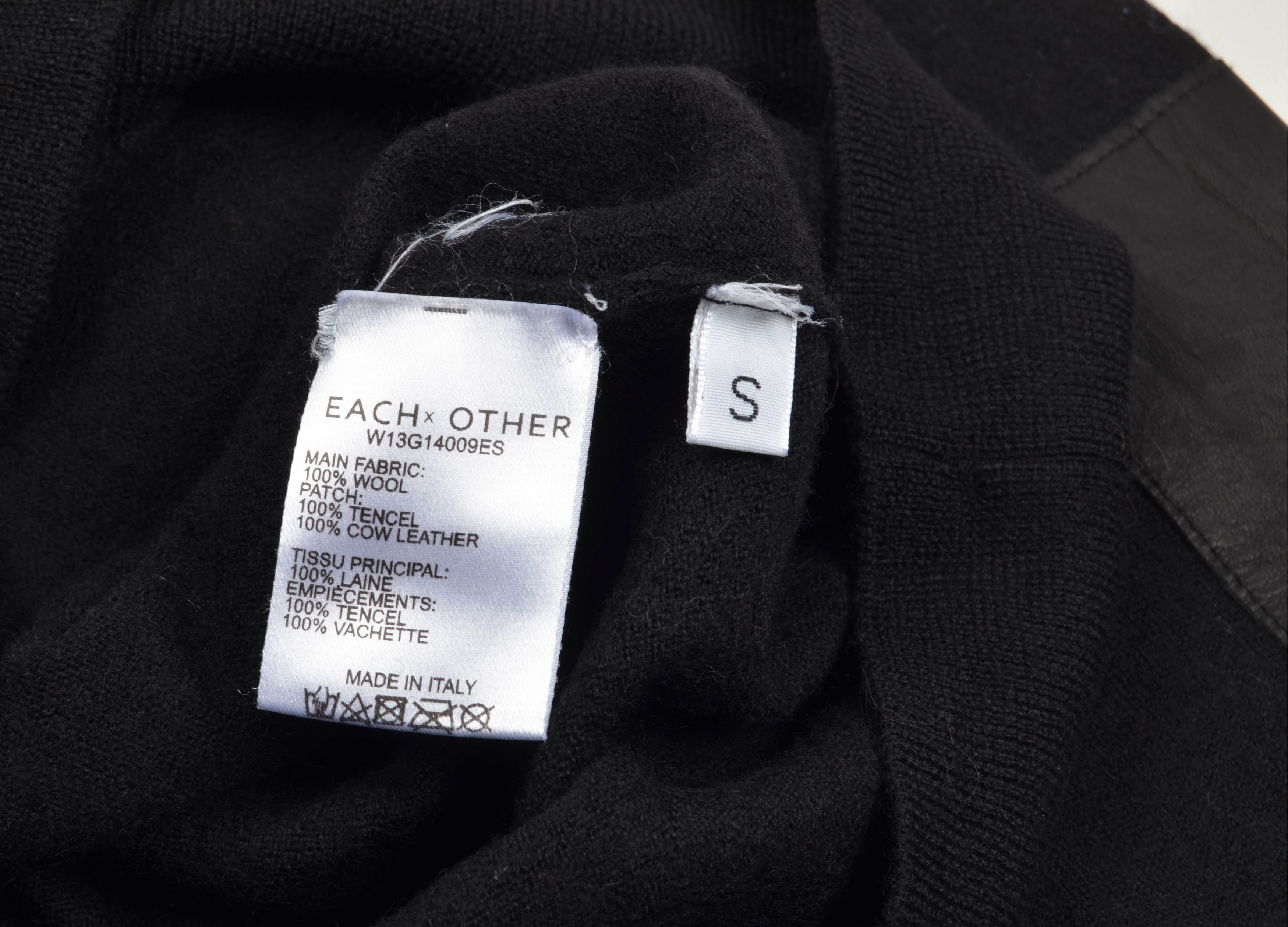 EACH x OTHER Each X Other Black Wool Leather Patchwork Turtleneck Jumper Size S / US 4 / IT 40 - 9 Thumbnail