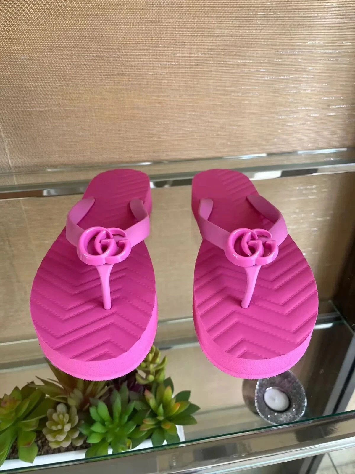 Gucci o1rshd1 Chevron Flip Flops in Pink Size US 12 / IT 42 - 8 Thumbnail