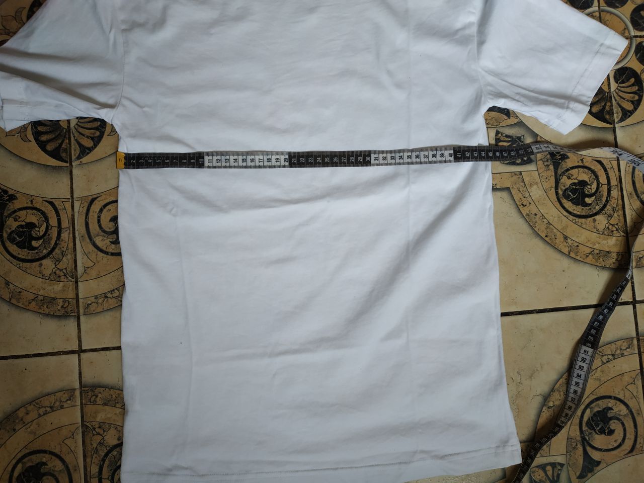 Palace Palace "Family Values" T-Shirt White Size US M / EU 48-50 / 2 - 13 Thumbnail
