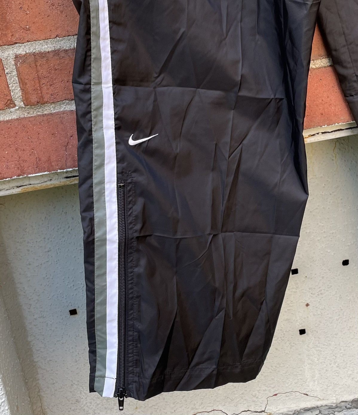 Nike Vintage NIKE Spell Out Side Striped Athletic Track Pants Size US 30 / EU 46 - 5 Thumbnail
