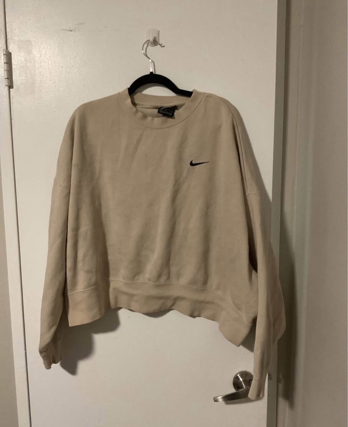 Nike Cropped Nike crewneck Size XL / US 12-14 / IT 48-50 - 1 Thumbnail