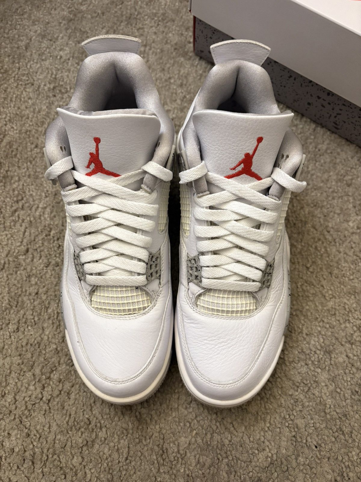 Jordan Brand Air Jordan 4 White Oreo Size US 9 / EU 42 - 4 Thumbnail