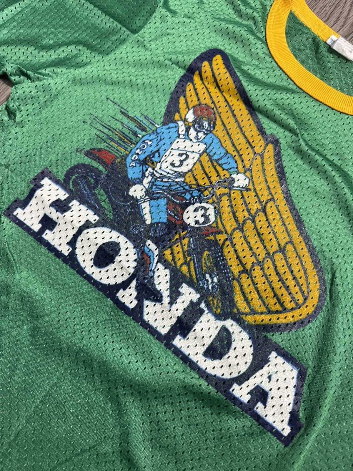 Japanese Brand 1990s Vintage Honda Racing Team Sport Tshirt Size US S / EU 44-46 / 1 - 5 Thumbnail