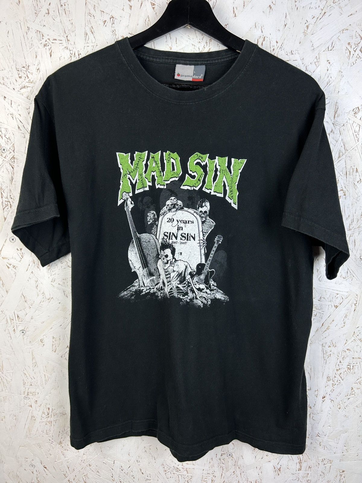 Band Tees 00s Vintage Mad Sin Band 20 Years In Sin Sin Album Tee Size US L / EU 52-54 / 3 - 1 Thumbnail
