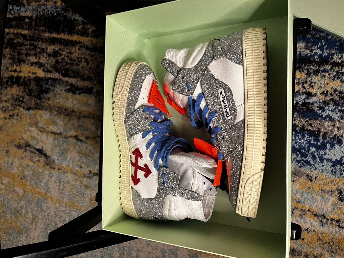 Off-White Off Court 3.0 High top Size US 10.5 / EU 43-44 - 1 Thumbnail