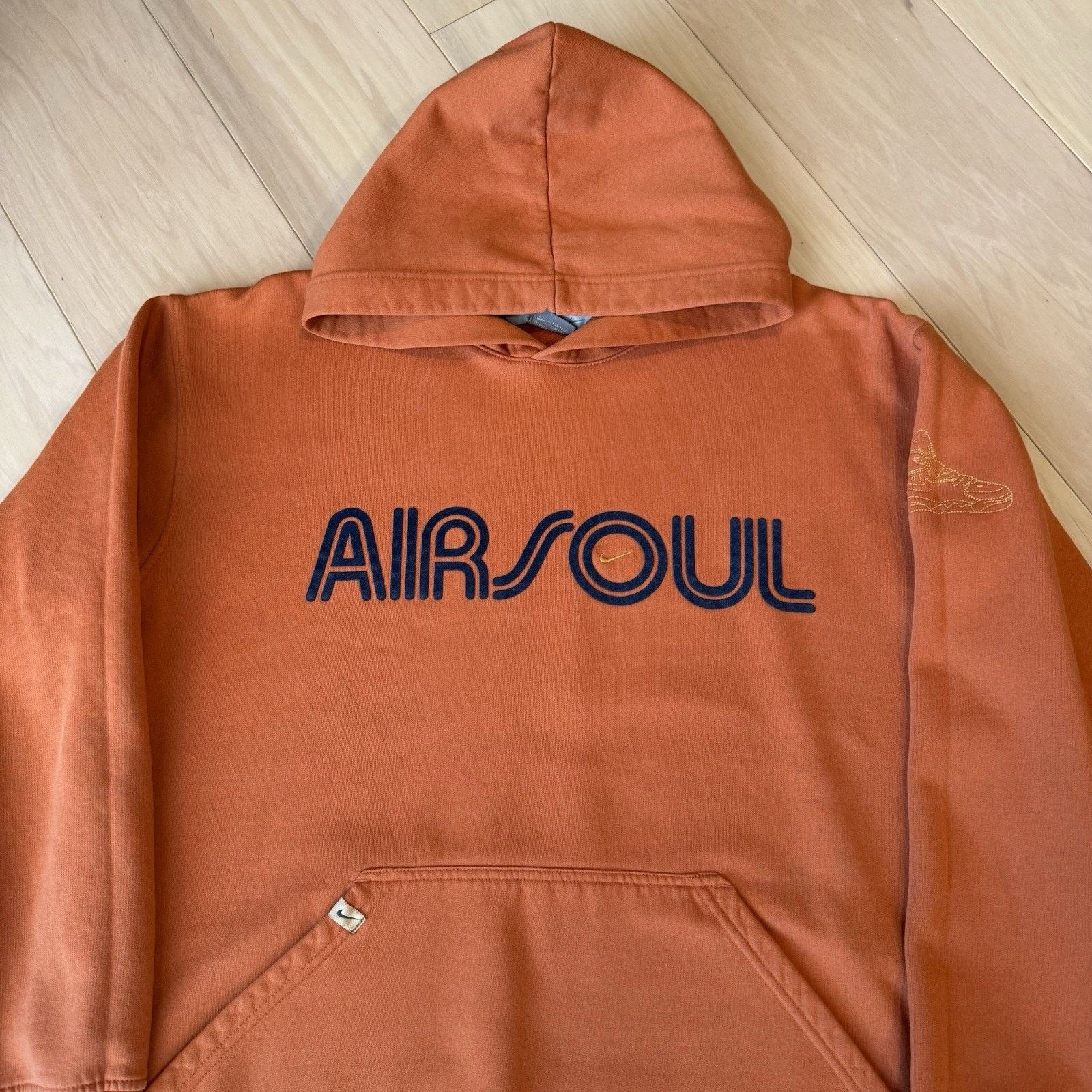 Nike Vintage Nike Air Soul Hoodie XL Orange Y2K Fleece Pullover Size US XL / EU 56 / 4 - 3 Thumbnail