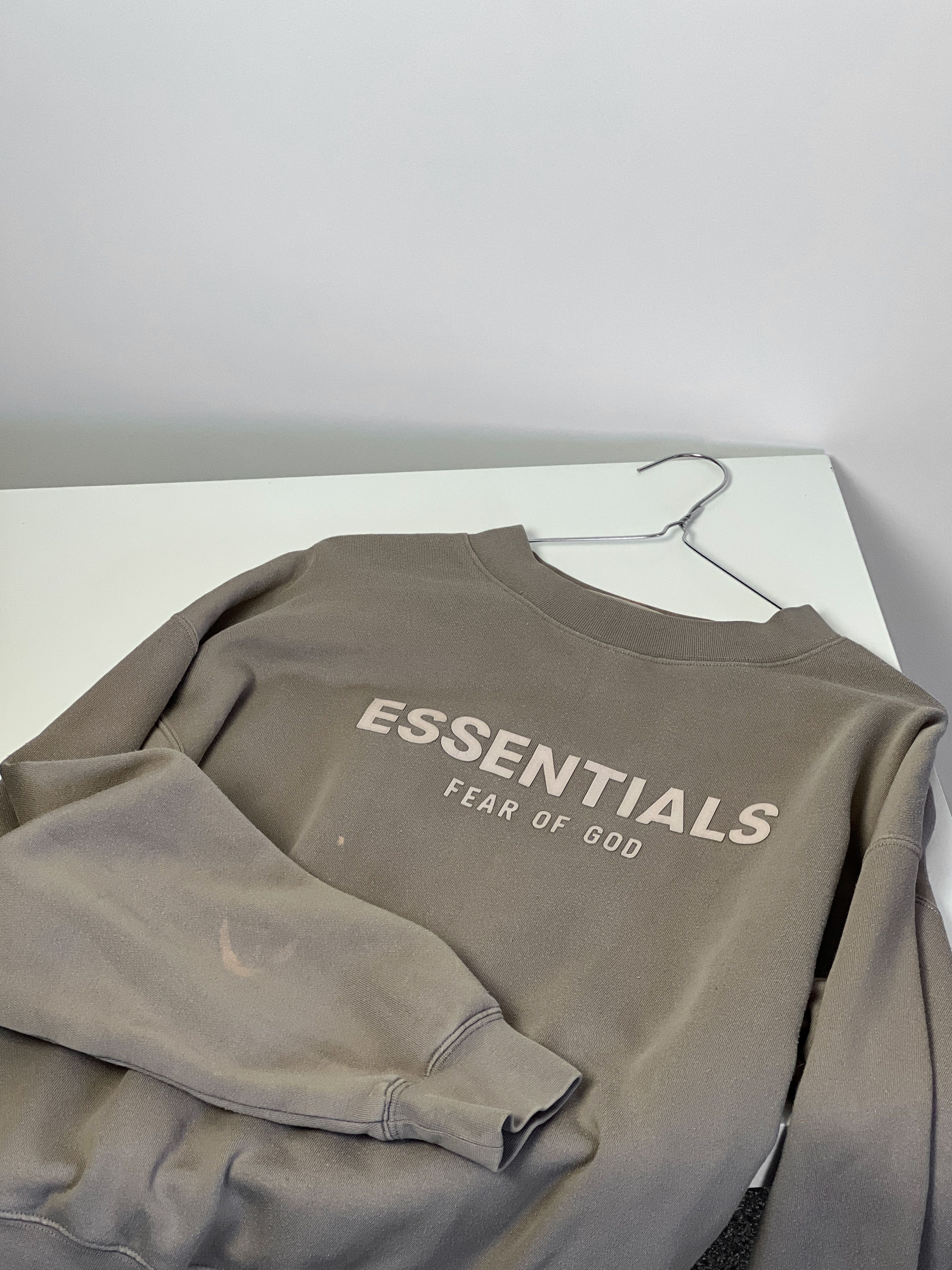 Fear of God FEAR OF GOD ESSENTIALS Junior logo-print Sweatshirt Size US S / EU 44-46 / 1 - 2 Thumbnail