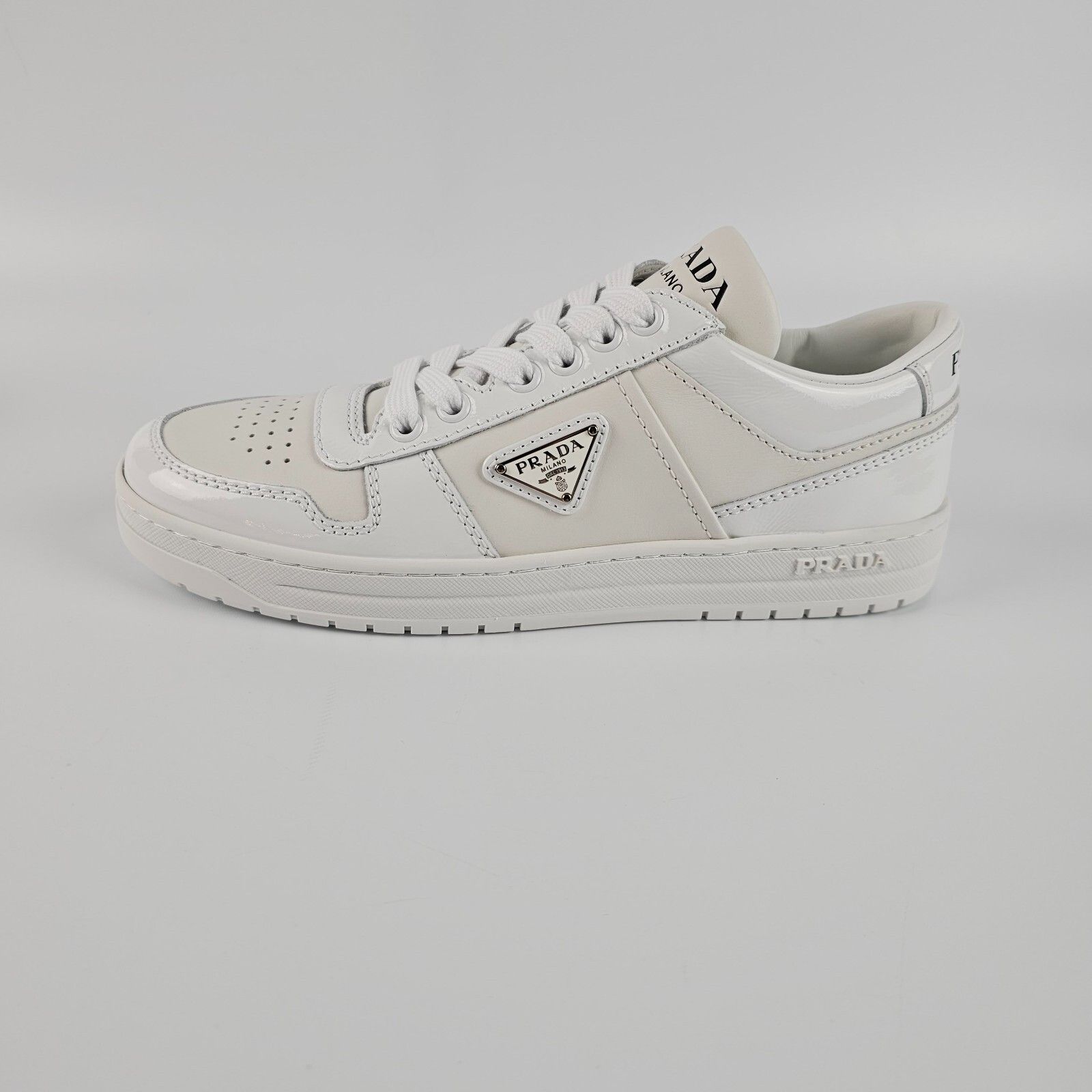 Prada PRADA Downtown $1120 White Leather Sneakers Authentic New Size US 7.5 / IT 37.5 - 4 Thumbnail
