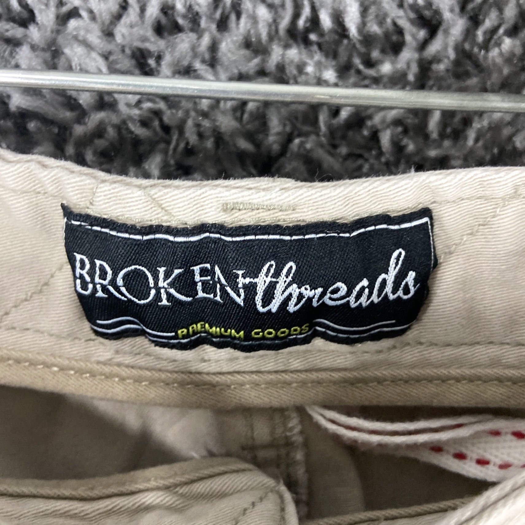 Vintage BROKEN THREAD Cargo Shorts Regular Fit Beige Men's 32 Size US 32 / EU 48 - 5 Thumbnail