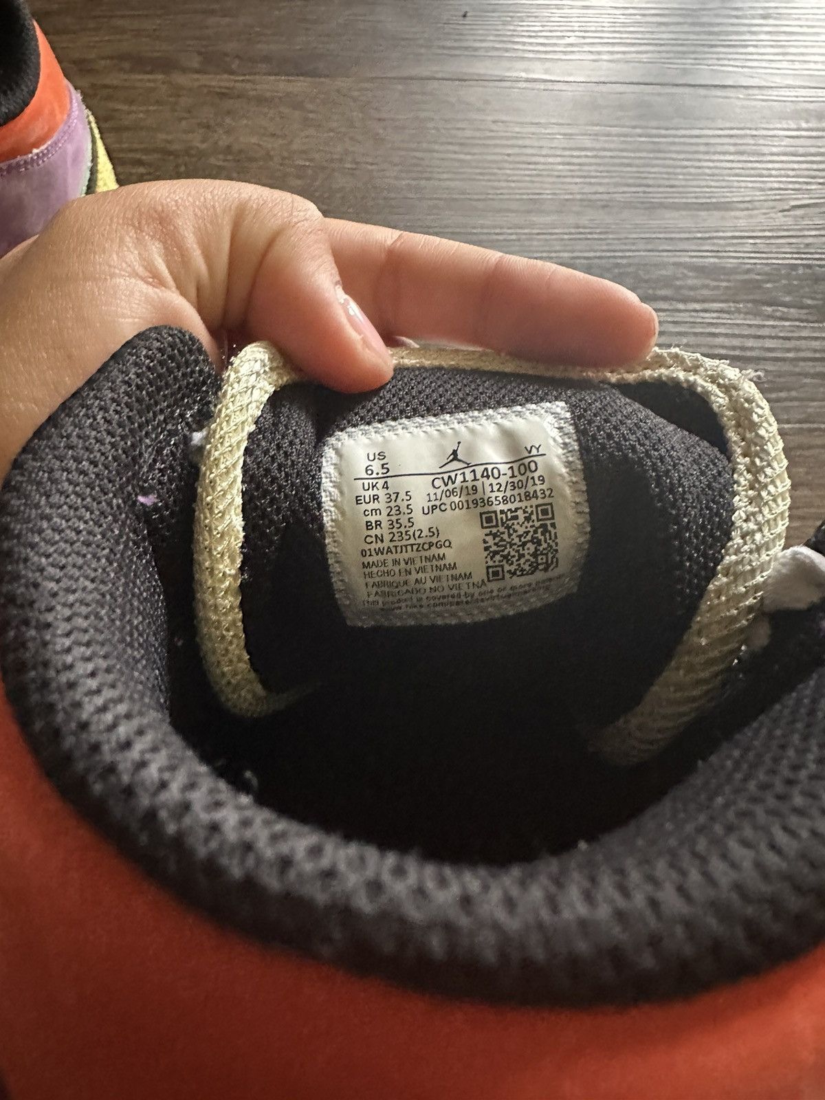 Nike Lightbulb mid Jordan 1s Size US 6.5 / IT 36.5 - 9 Thumbnail