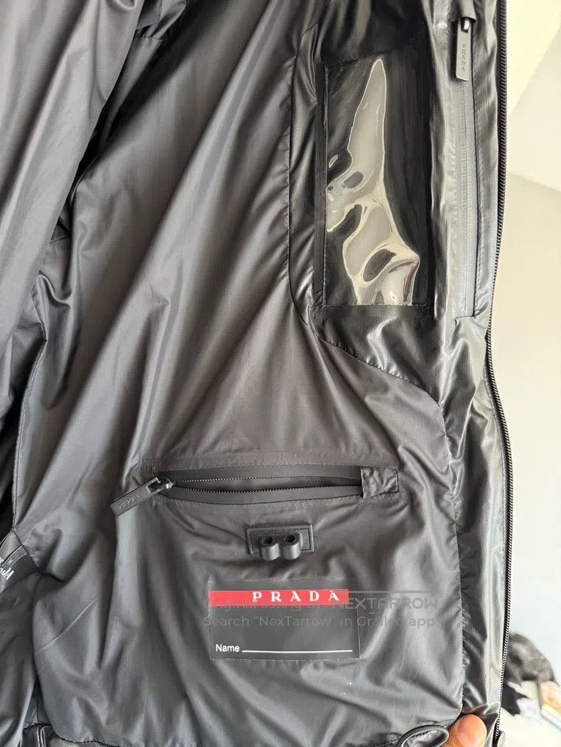 Prada Prada Classic red-label down jacket Size US M / EU 48-50 / 2 - 5 Thumbnail