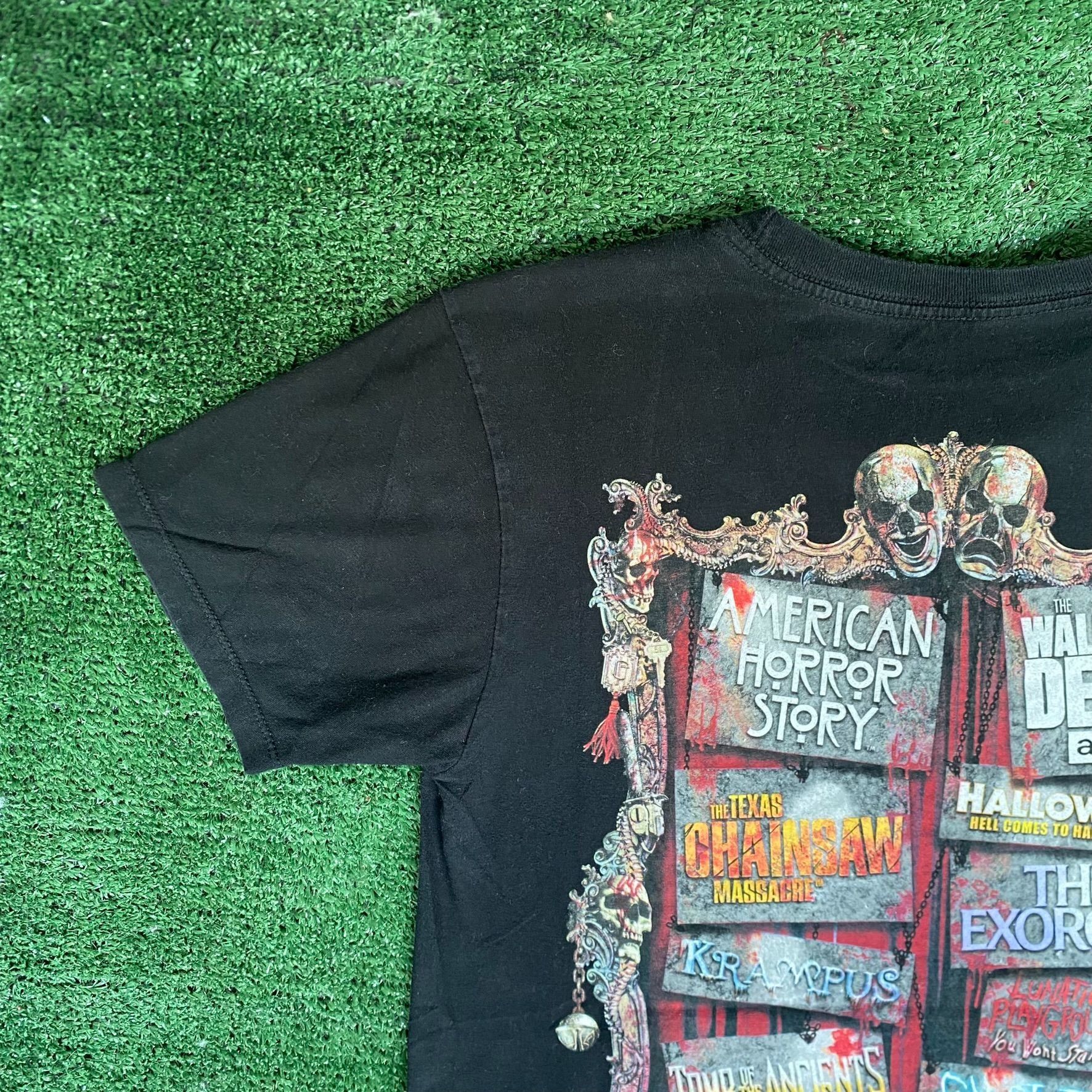 Universal Studios Halloween Horror Nights Shirt Universal Studios Movie Tee Size US S / EU 44-46 / 1 - 2 Thumbnail