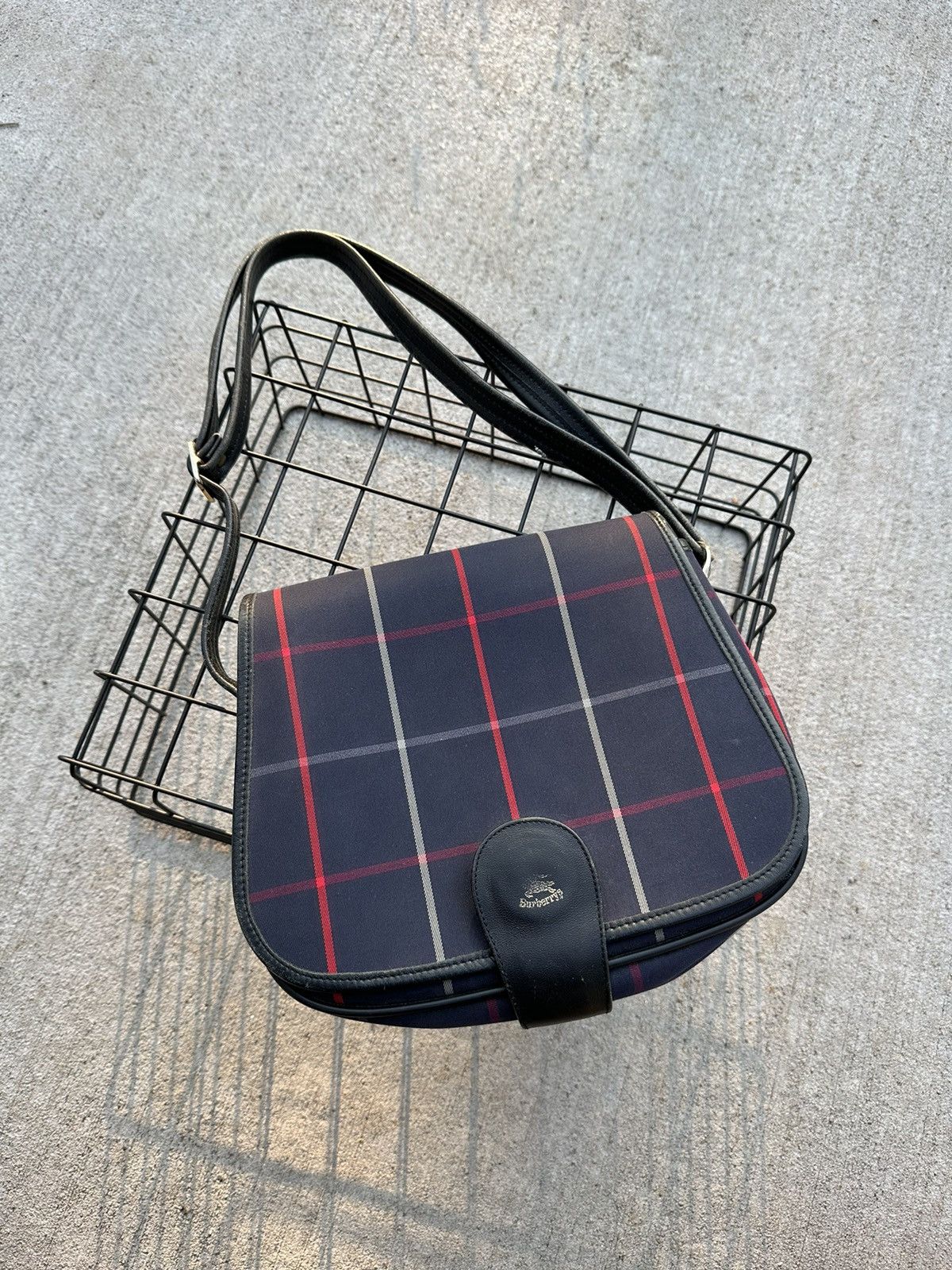 Burberry Burberry England Massager Bag Size ONE SIZE - 1 Thumbnail