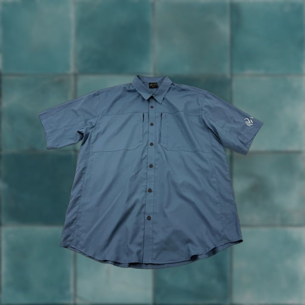 Vintage Veil Camo Shirt Mens Large Blue Solid Short Sleeve Button Front Travel Outdoor Size US L / EU 52-54 / 3 - 1 Thumbnail