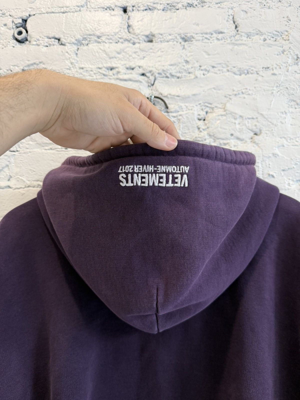 Vetements A/W 2017 VETEMENTS ‘SEXUAL FANTASIES’ HOODIE Size US L / EU 52-54 / 3 - 3 Thumbnail