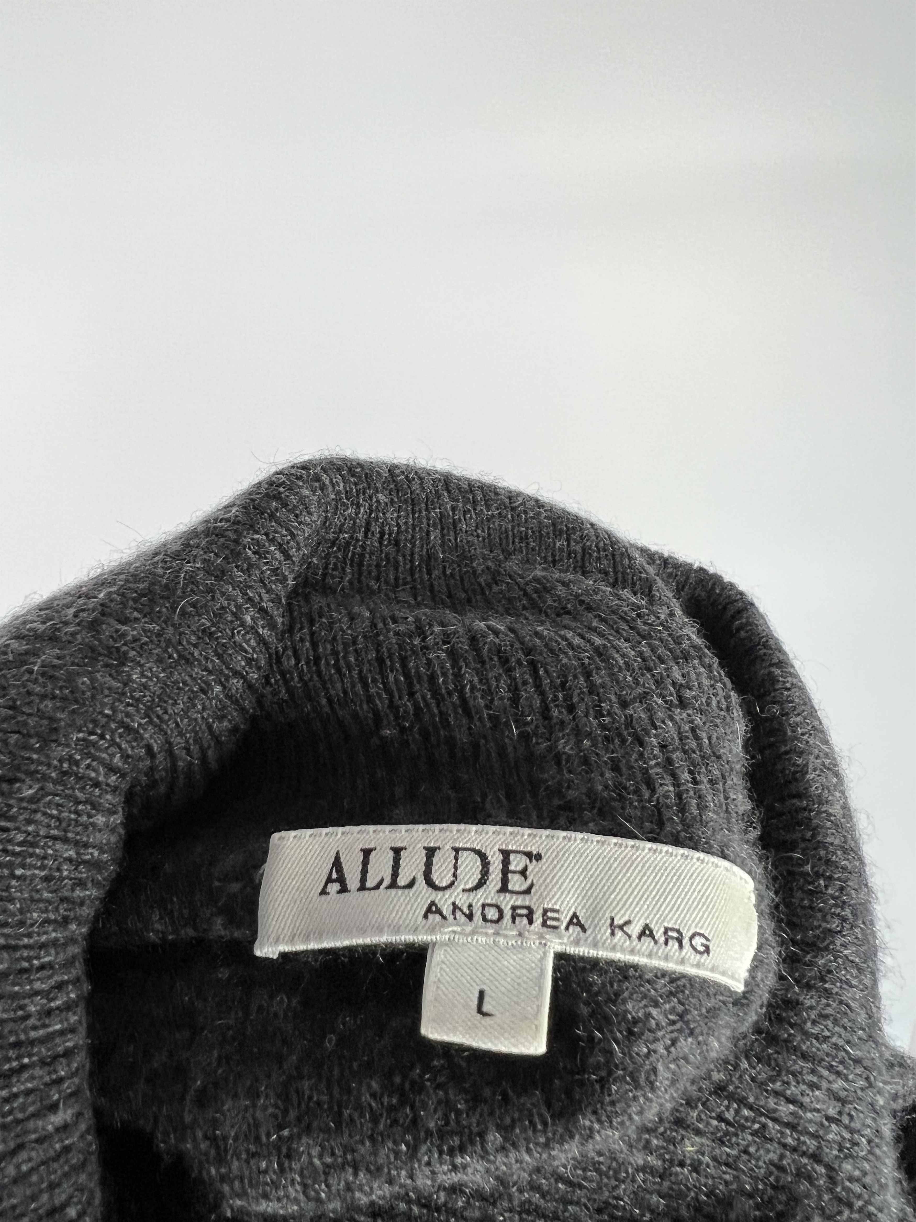Allude Allude Wool/Cashmere Turtleneck Sweater Size L / US 10 / IT 46 - 7 Thumbnail