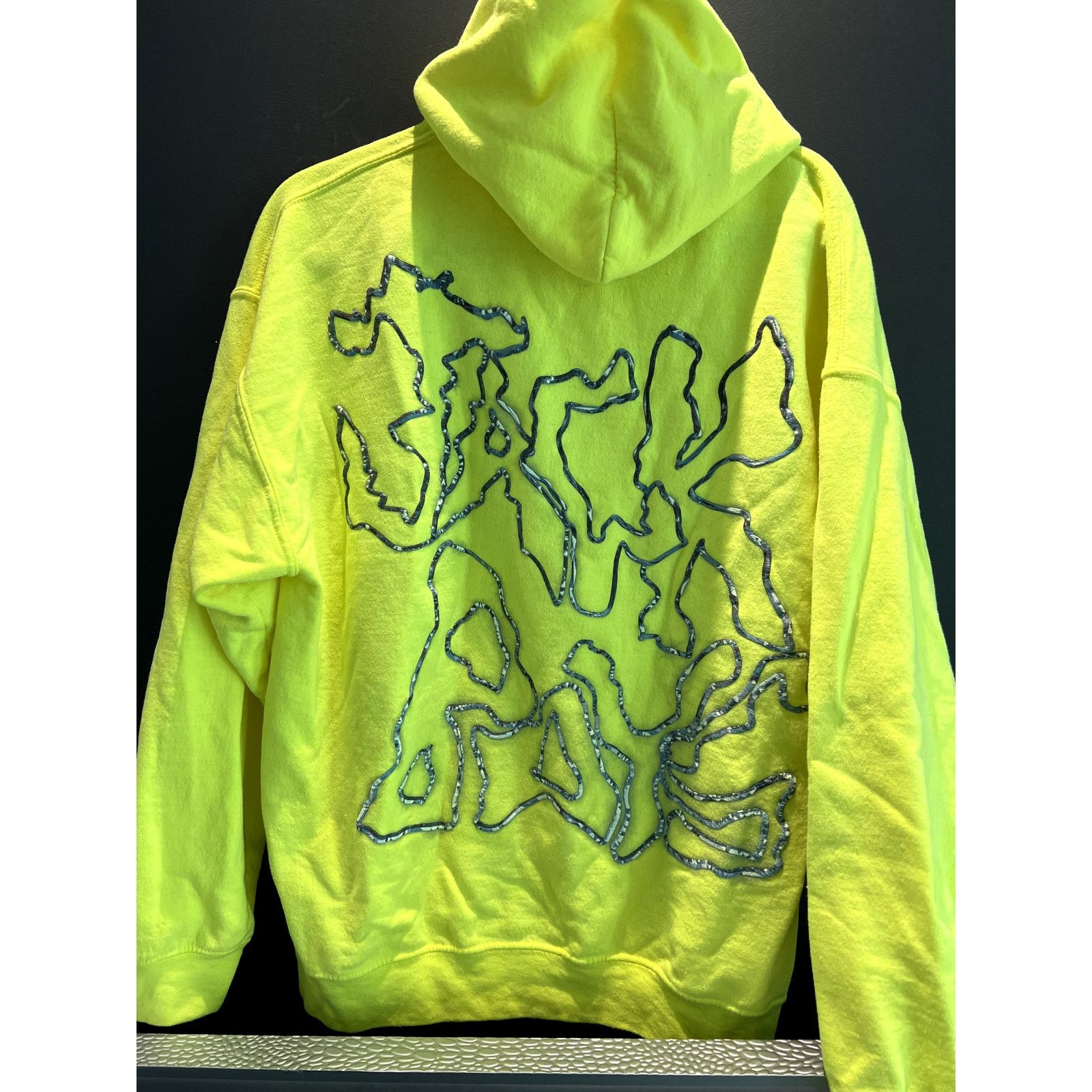 Travis Scott Travis Scott x CactusJack x JackBoys - Yellow Volt - Medium Size US M / EU 48-50 / 2 - 2 Thumbnail