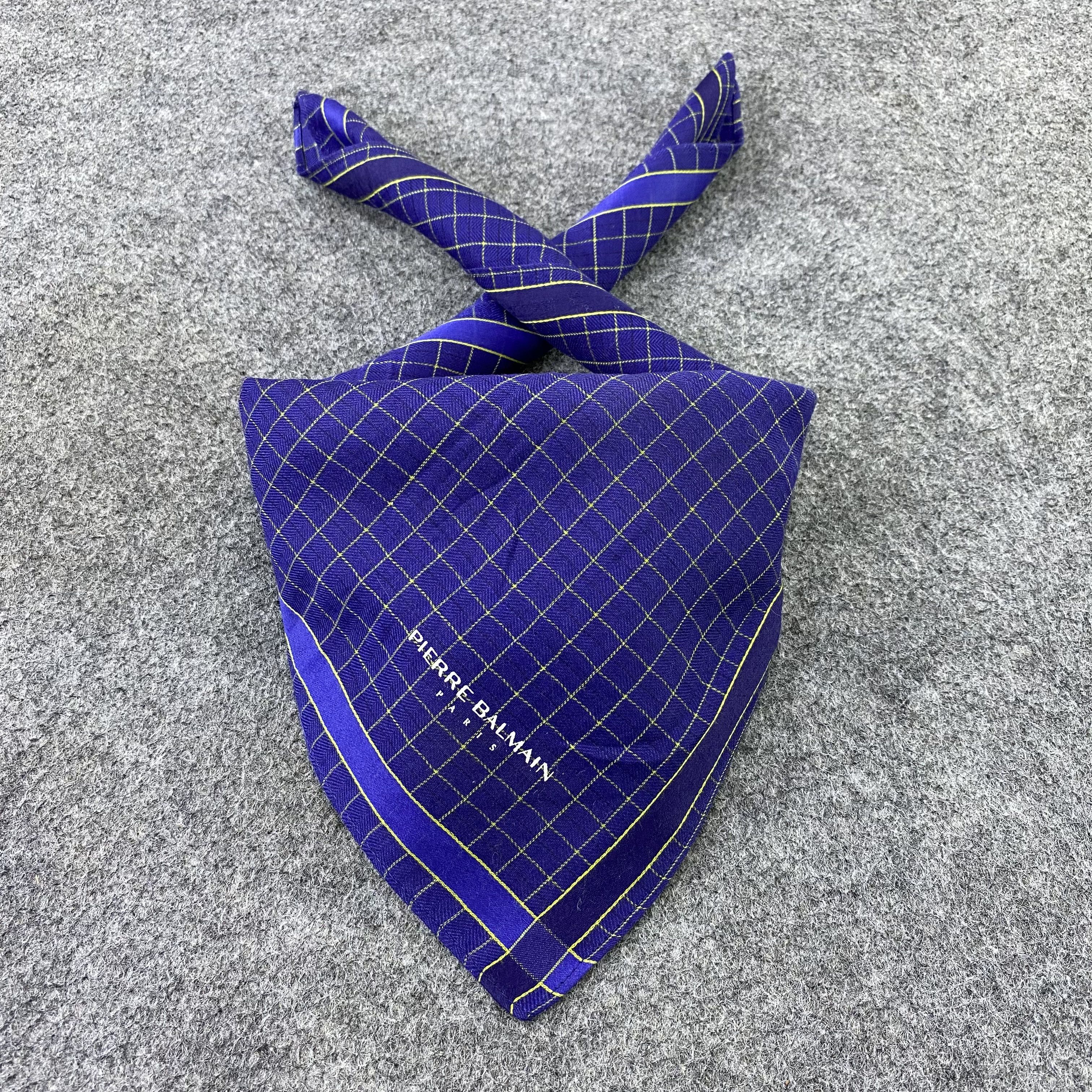 Pierre Balmain Pierre Balmain Handkerchief / Bandana / Neckerchief -B820 Size ONE SIZE - 2 Thumbnail