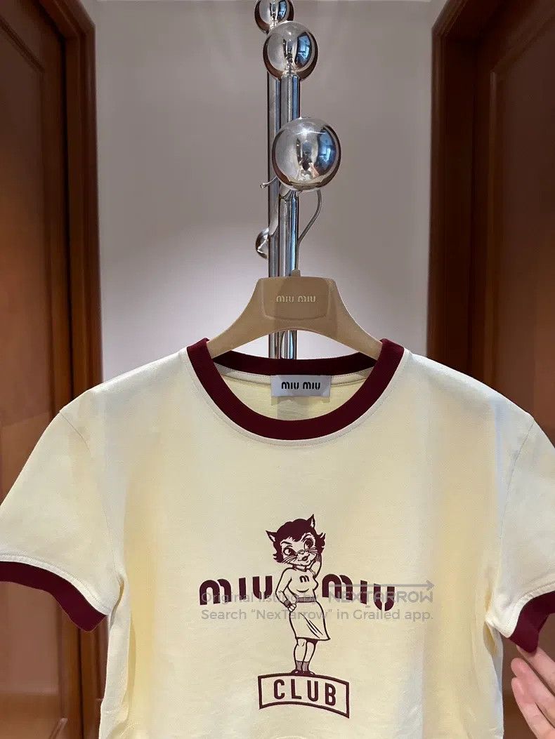 Miu Miu Miu Miu Size XS short sleeves Size XS / US 0-2 / IT 36-38 - 2 Thumbnail