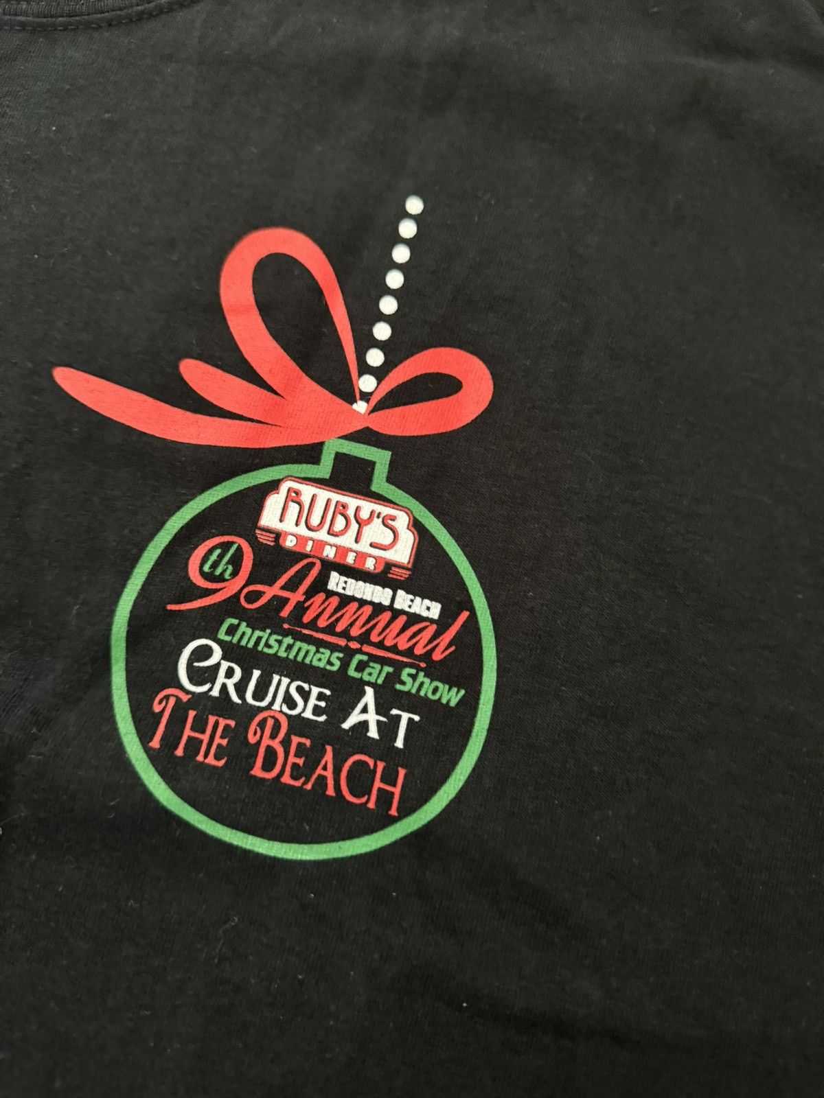 Vintage Ruby’s Diner 9th Annual Classic Car Show Holiday Tee XL Size US XL / EU 56 / 4 - 13 Thumbnail