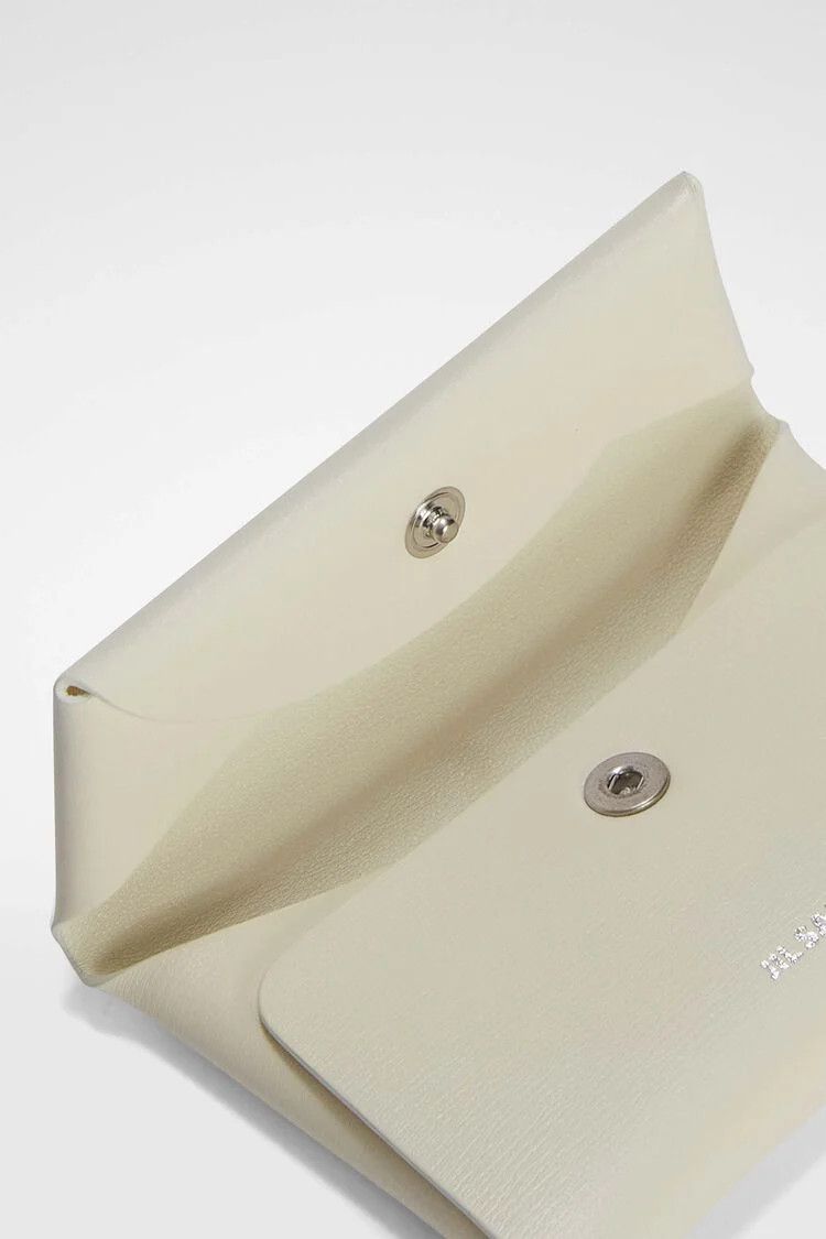 Jil Sander o1loc1c0426 Size:OS/Porte-Monnaie Folded in White Size ONE SIZE - 3 Thumbnail