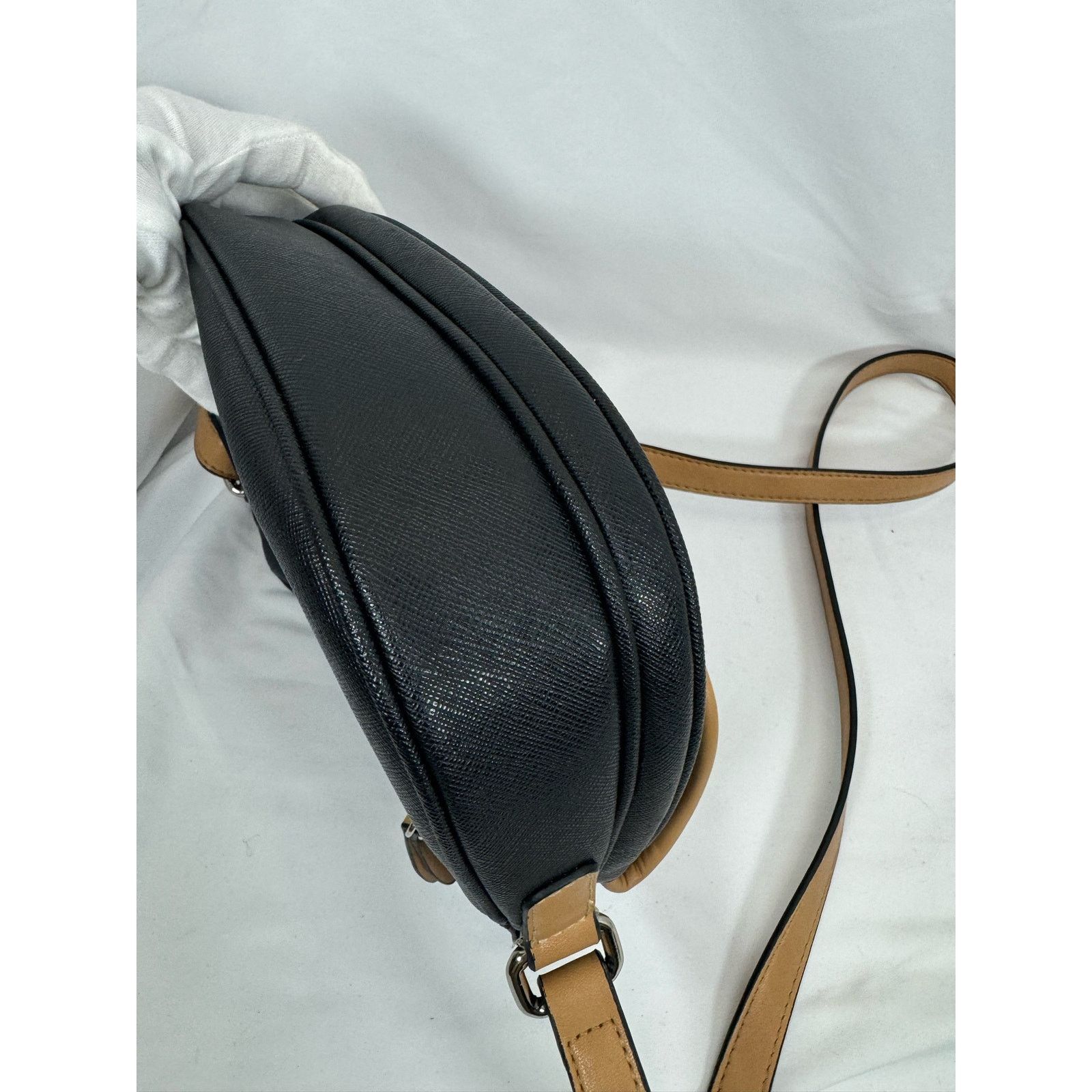 Other Giani Bernini Black and Tan Crossbody Size ONE SIZE - 11 Thumbnail