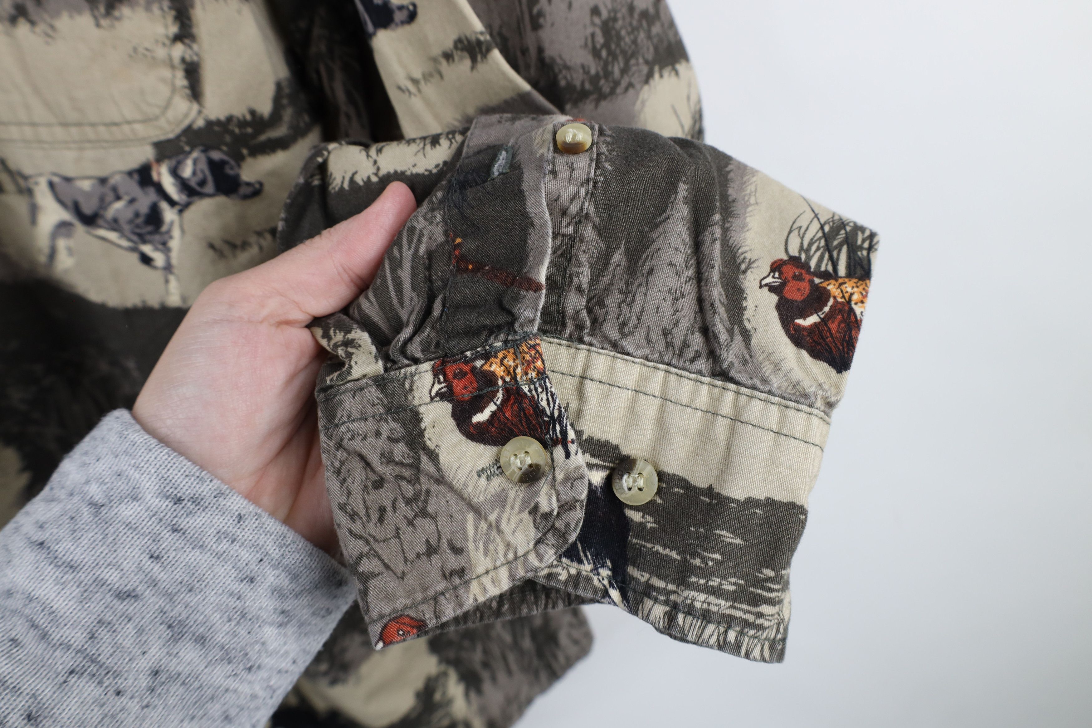 Vintage Vintage 90s Pheasant Dog Hunting All Over Print Button Shirt Size US XL / EU 56 / 4 - 8 Thumbnail