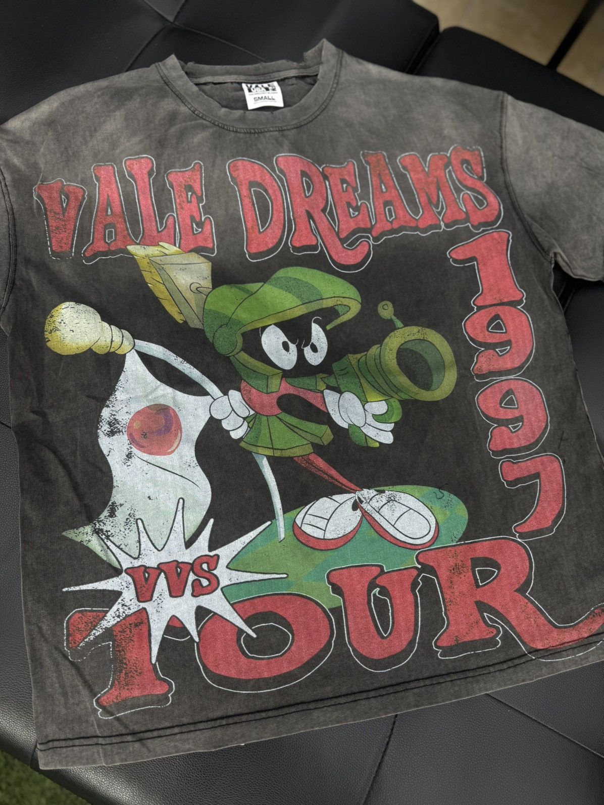 Vale Valley VVS Tour Tee Shirt Size Small (NEW) Size US S / EU 44-46 / 1 - 3 Thumbnail