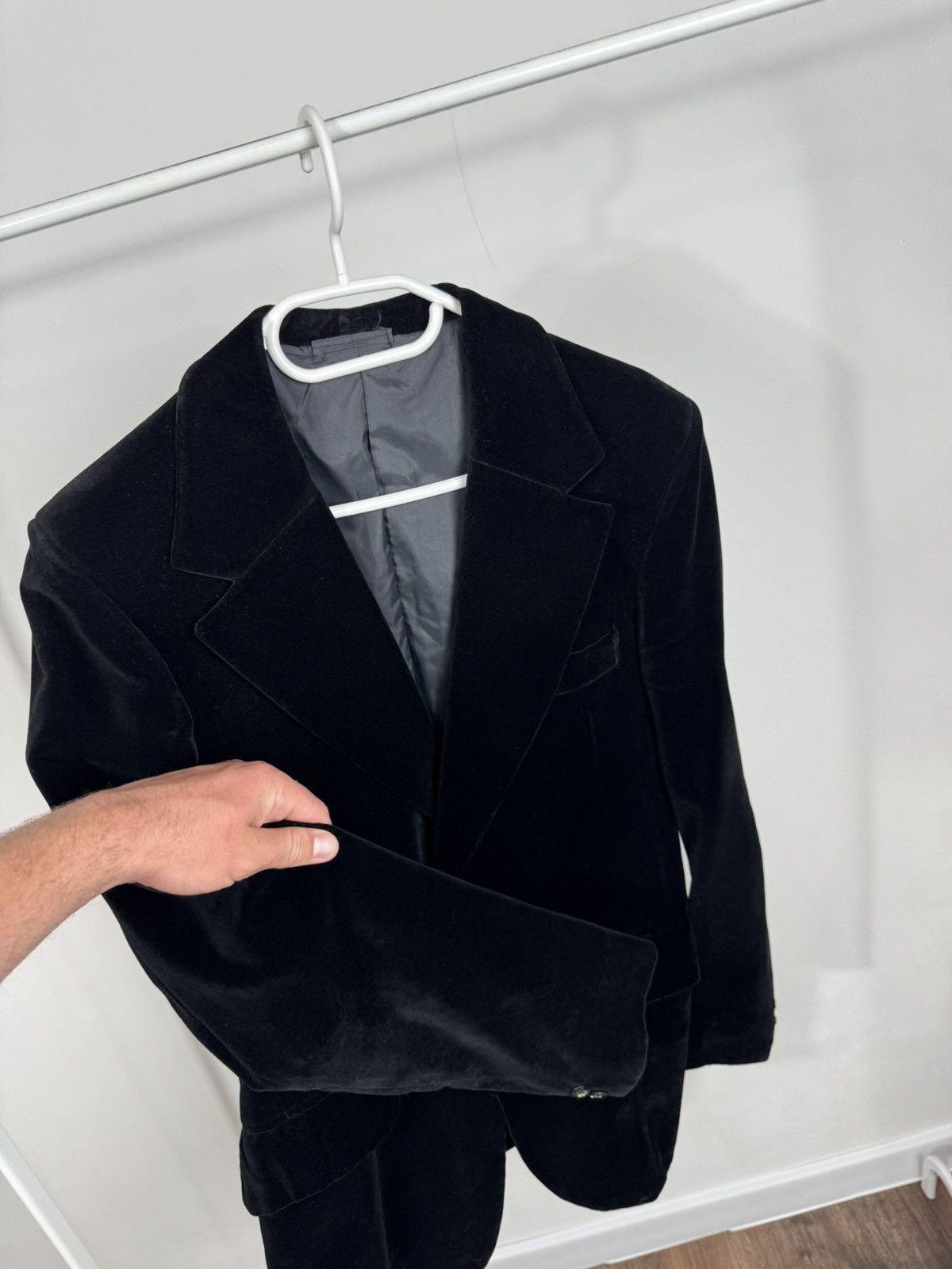 Other Vintage Women’s Black Velvet Blazer Tailored Jacket Coat Size L / US 10 / IT 46 - 7 Thumbnail